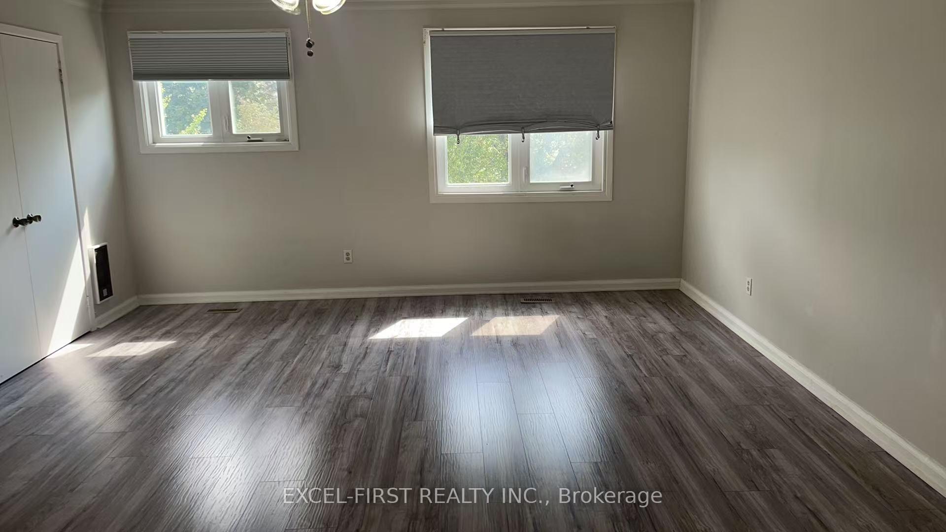Photo 3 of 44 Jaffray Road, Markham, Milliken Mills East — HOMEH