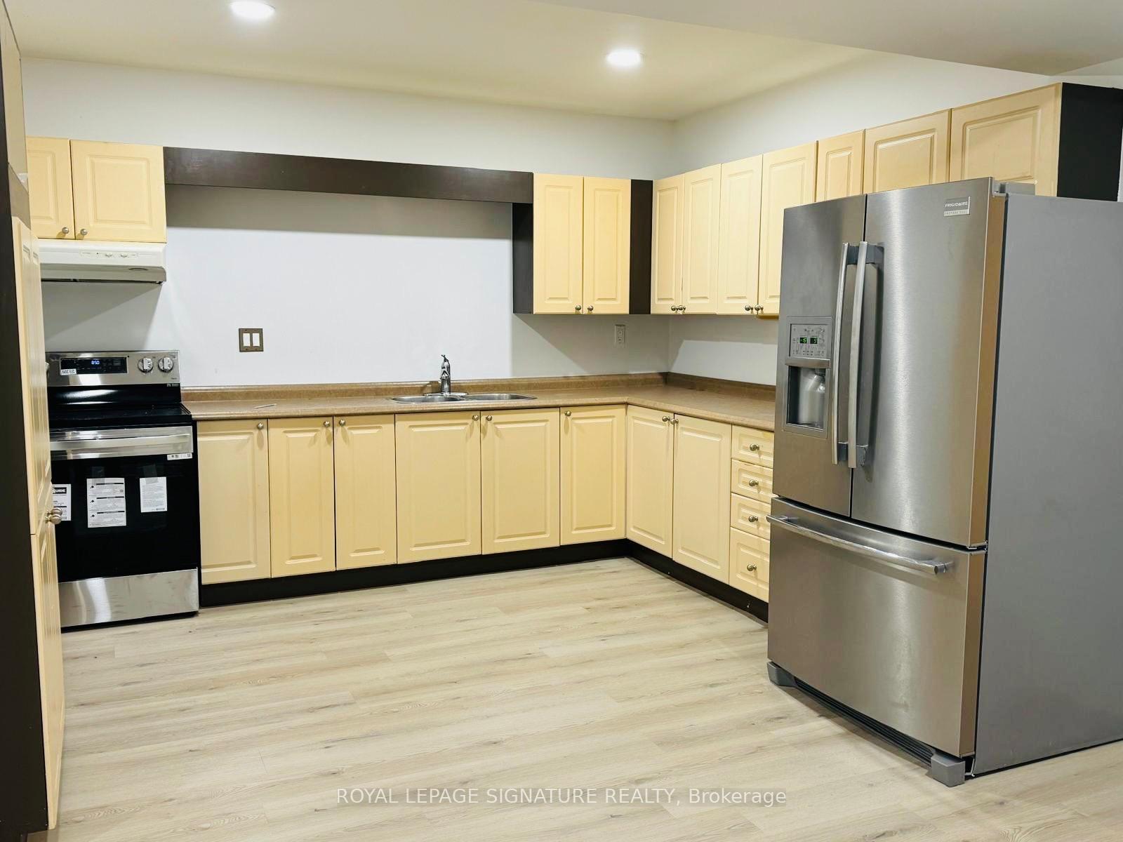 Photo 8 of Unit Bsmt, 72 Velmar Drive N, Vaughan, East Woodbridge — HOMEH