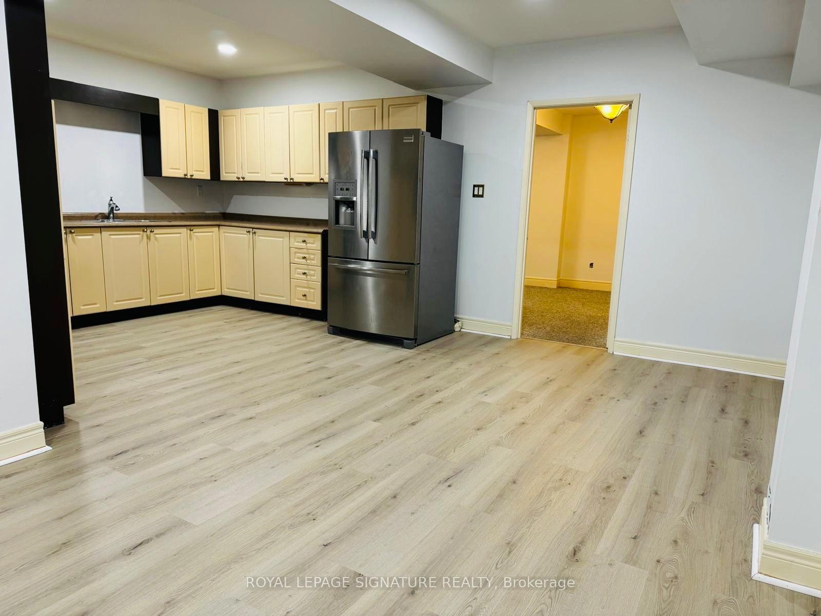 Photo 3 of Unit Bsmt, 72 Velmar Drive N, Vaughan, East Woodbridge — HOMEH