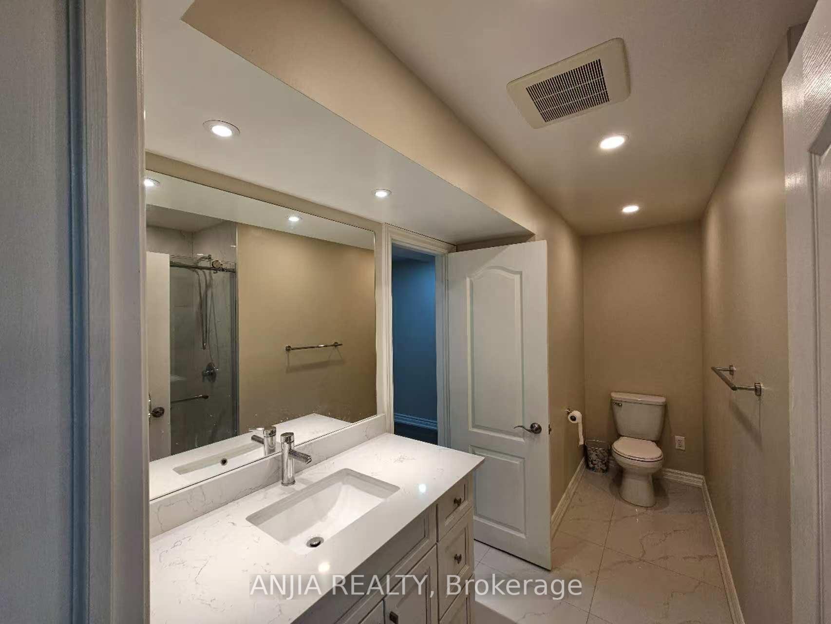 Photo 5 of Unit Bsmt, 30 Braeside Square, Markham, Unionville — HOMEH