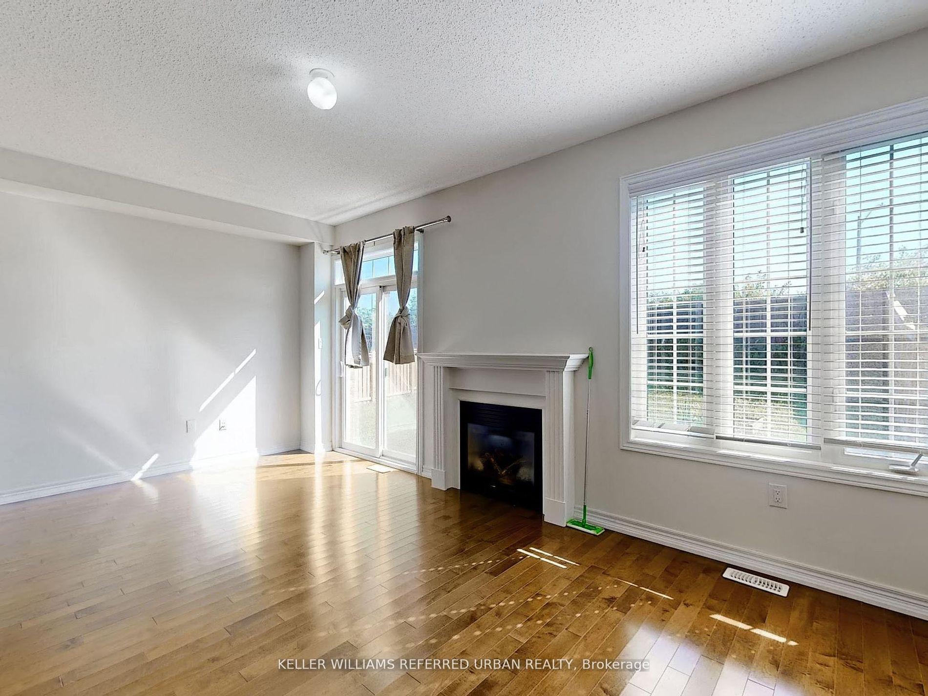 Photo 17 of 32 Haskett Drive, Markham, Box Grove — HOMEH