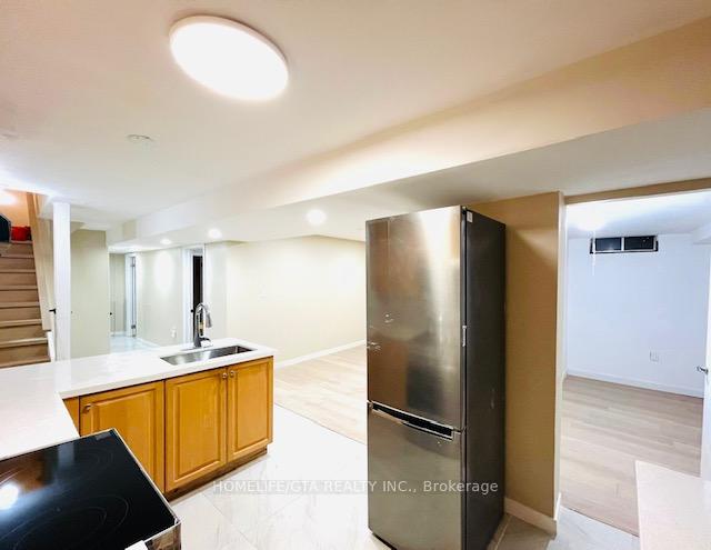 Photo 3 of Unit Basement, 64 Mountfield Crescent, Vaughan, Brownridge — HOMEH