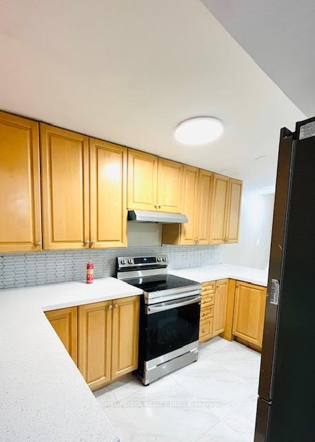 Photo 2 of Unit Basement, 64 Mountfield Crescent, Vaughan, Brownridge — HOMEH