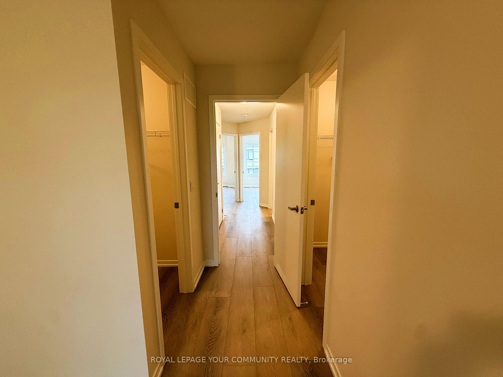 Photo 8 of 42 Arbour Green Crescent, Vaughan, Kleinburg — HOMEH