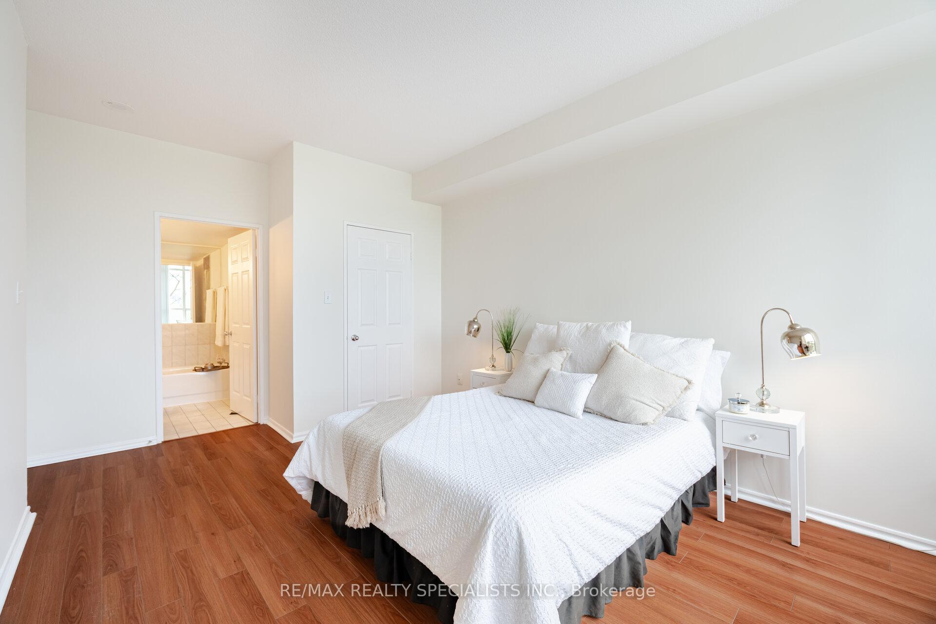 Photo 20 of Unit 106, 30 Malta Avenue, Brampton, Fletcher's Creek South — HOMEH