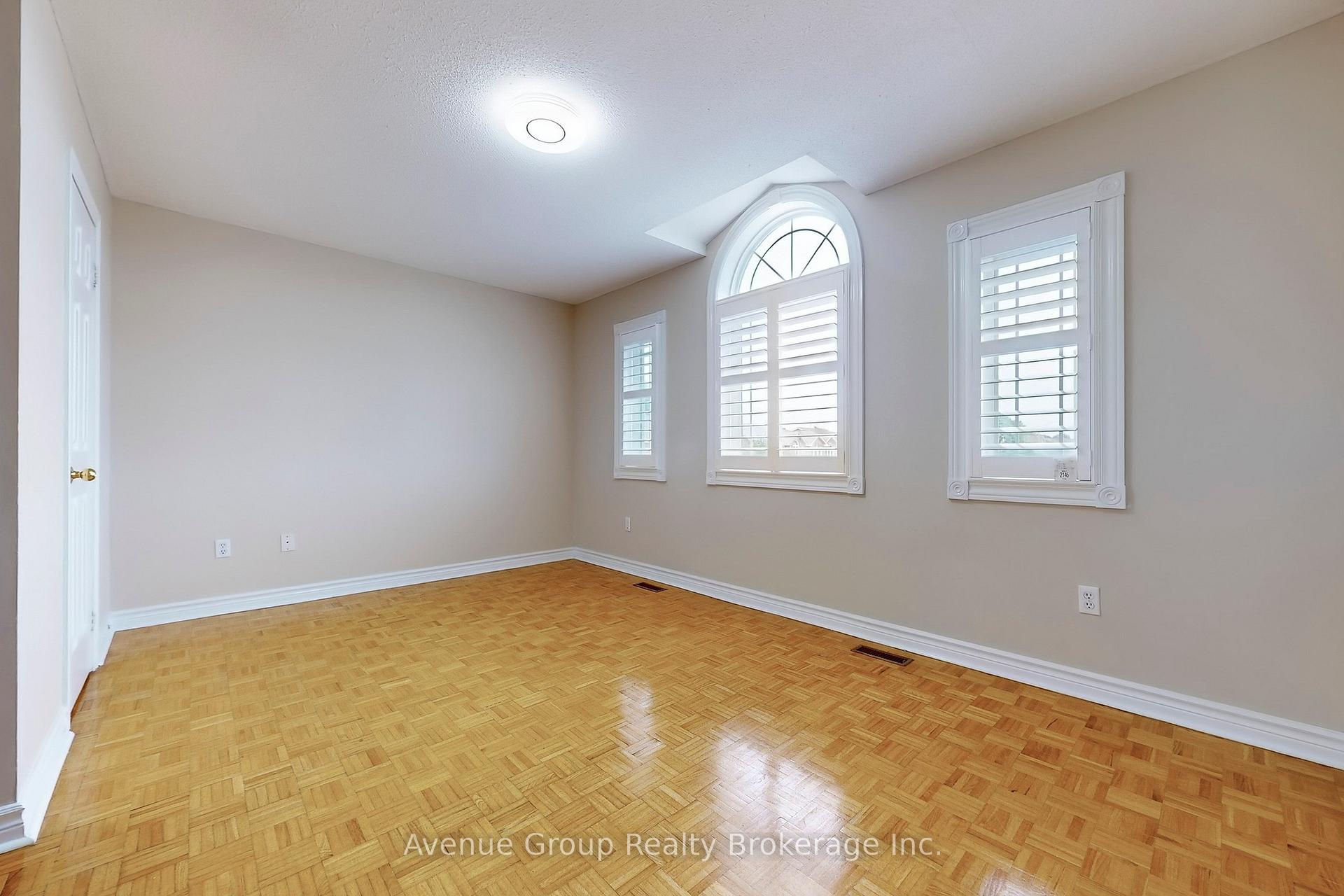 Photo 29 of 219 Milliken Meadows Drive, Markham, Milliken Mills West — HOMEH