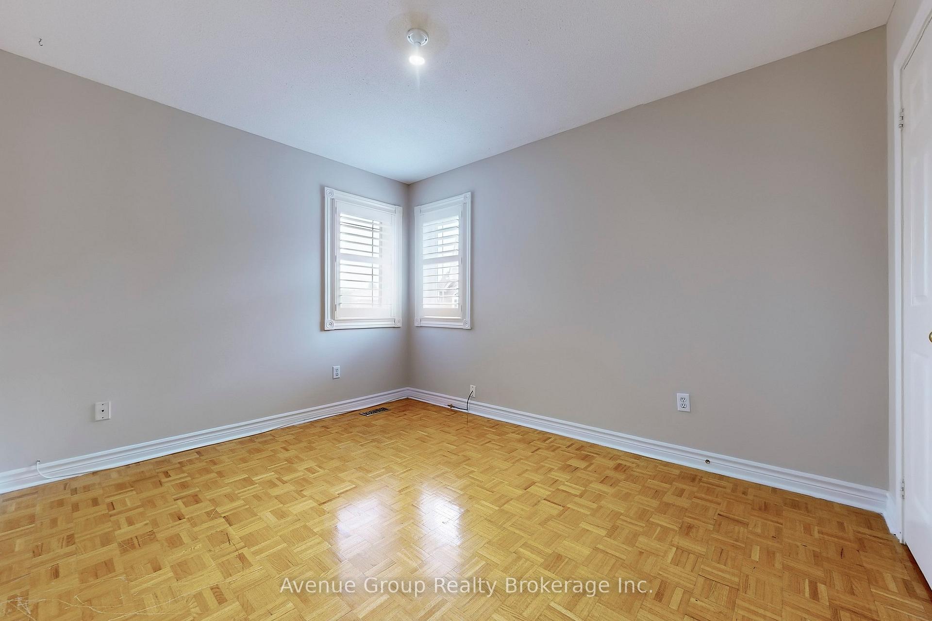 Photo 18 of 219 Milliken Meadows Drive, Markham, Milliken Mills West — HOMEH