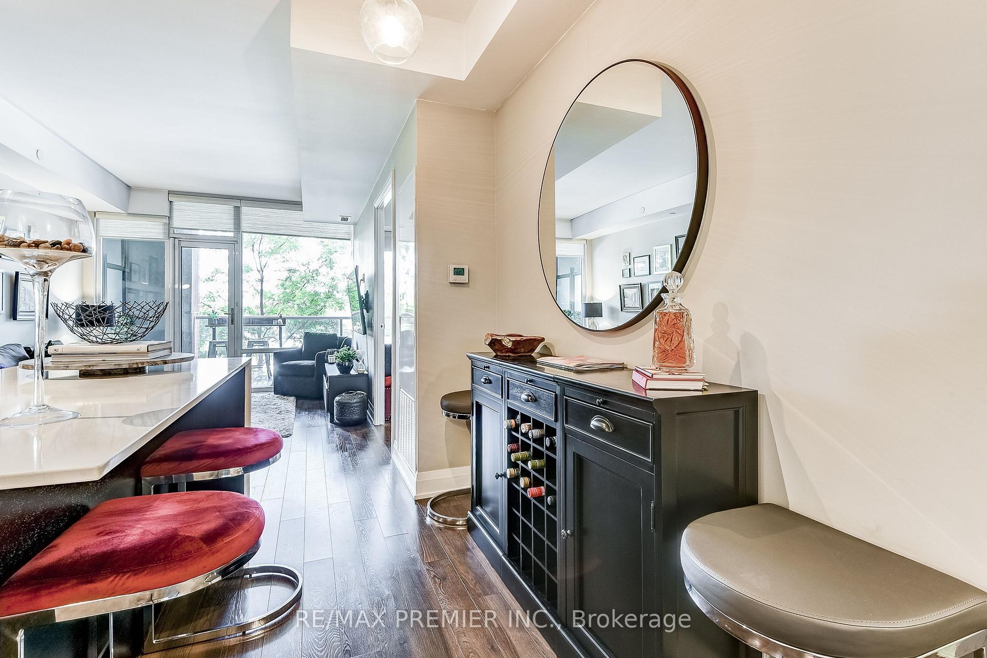 Photo 14 of Unit 203, 4800 Highway 7, Vaughan, East Woodbridge — HOMEH
