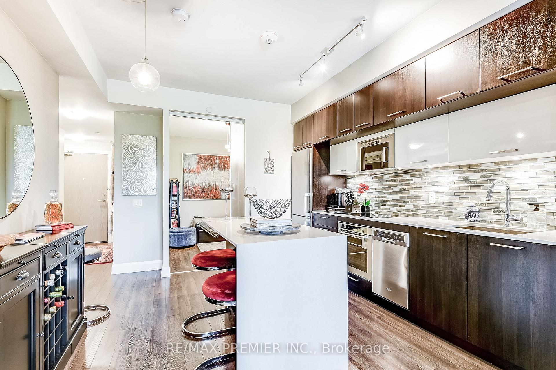 Photo 21 of Unit 203, 4800 Highway 7, Vaughan, East Woodbridge — HOMEH