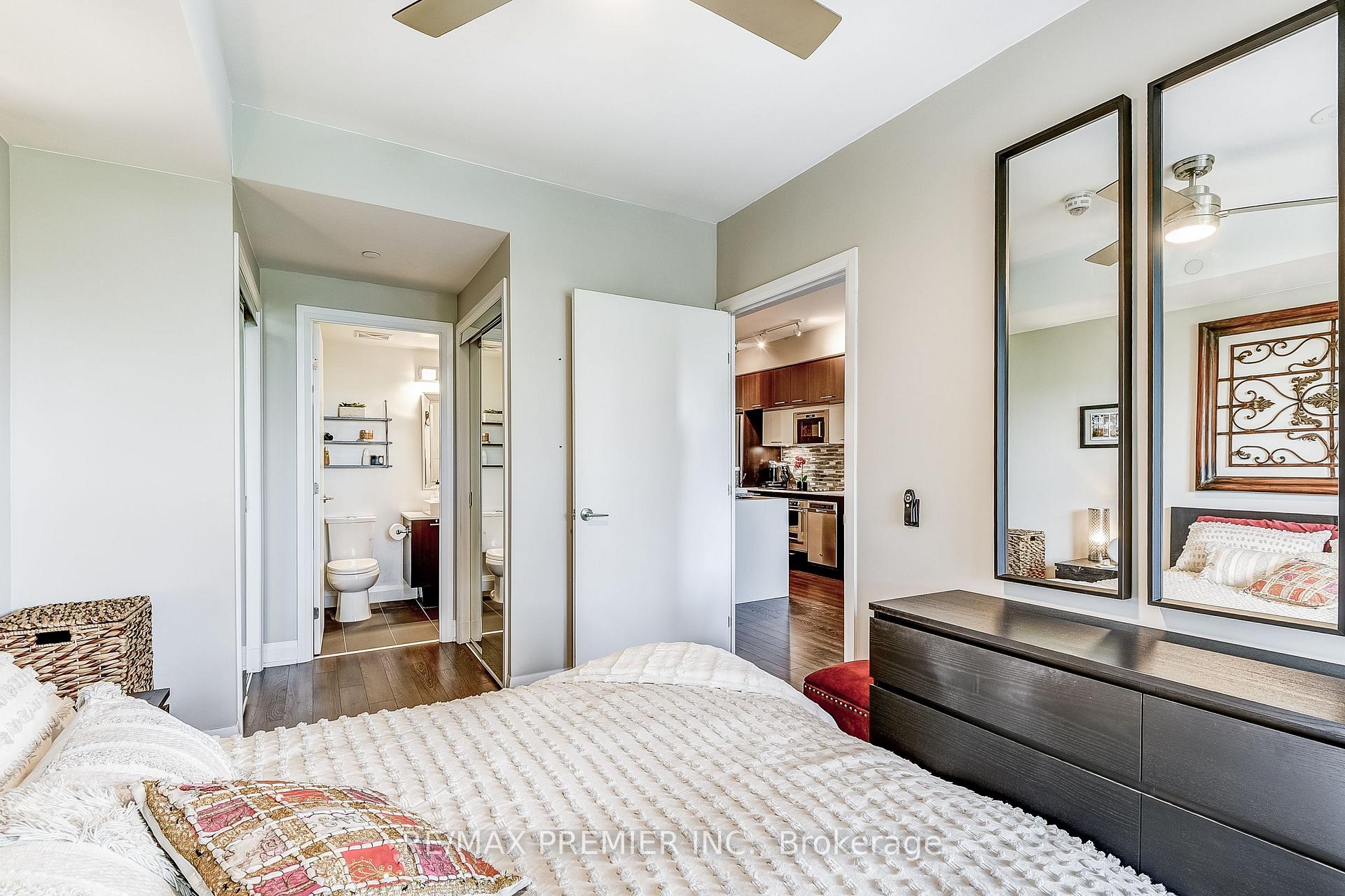 Photo 33 of Unit 203, 4800 Highway 7, Vaughan, East Woodbridge — HOMEH