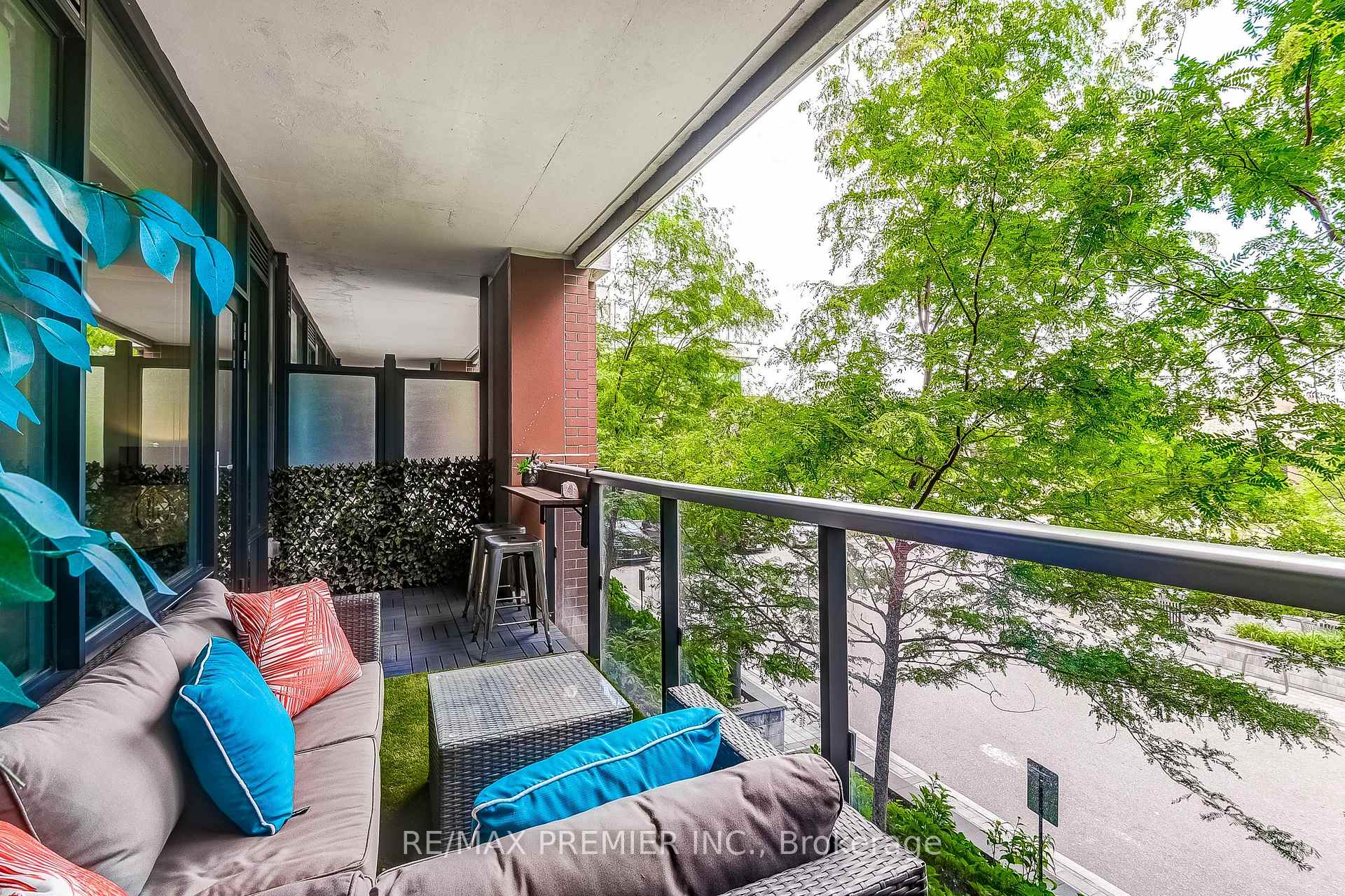 Photo 37 of Unit 203, 4800 Highway 7, Vaughan, East Woodbridge — HOMEH