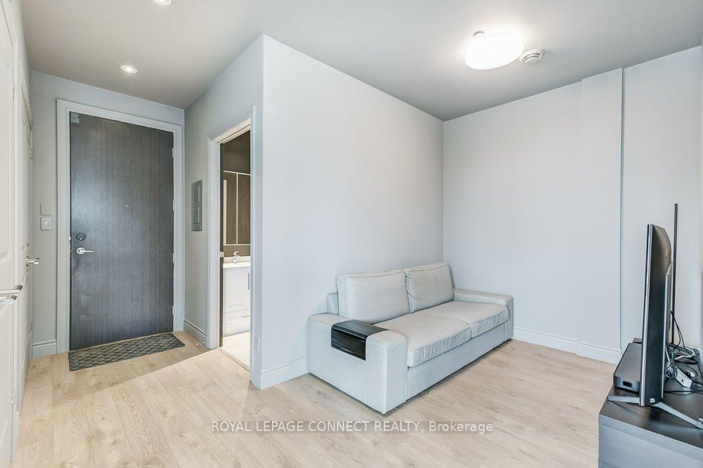 Photo 15 of Unit 401, 1003 Queen Street E, Toronto, South Riverdale — HOMEH