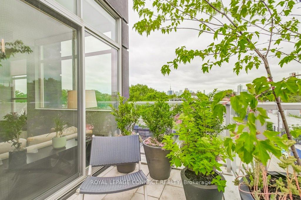 Photo 14 of Unit 401, 1003 Queen Street E, Toronto, South Riverdale — HOMEH