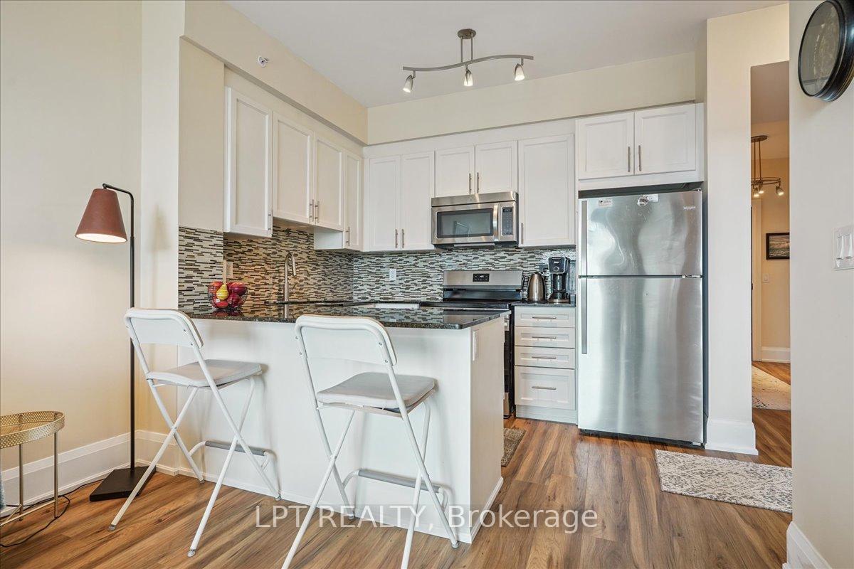 Photo 10 of Unit 609, 45 Yorkland Boulevard, Brampton, Goreway Drive Corridor — HOMEH