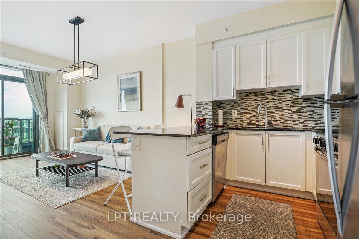 Photo 15 of Unit 609, 45 Yorkland Boulevard, Brampton, Goreway Drive Corridor — HOMEH