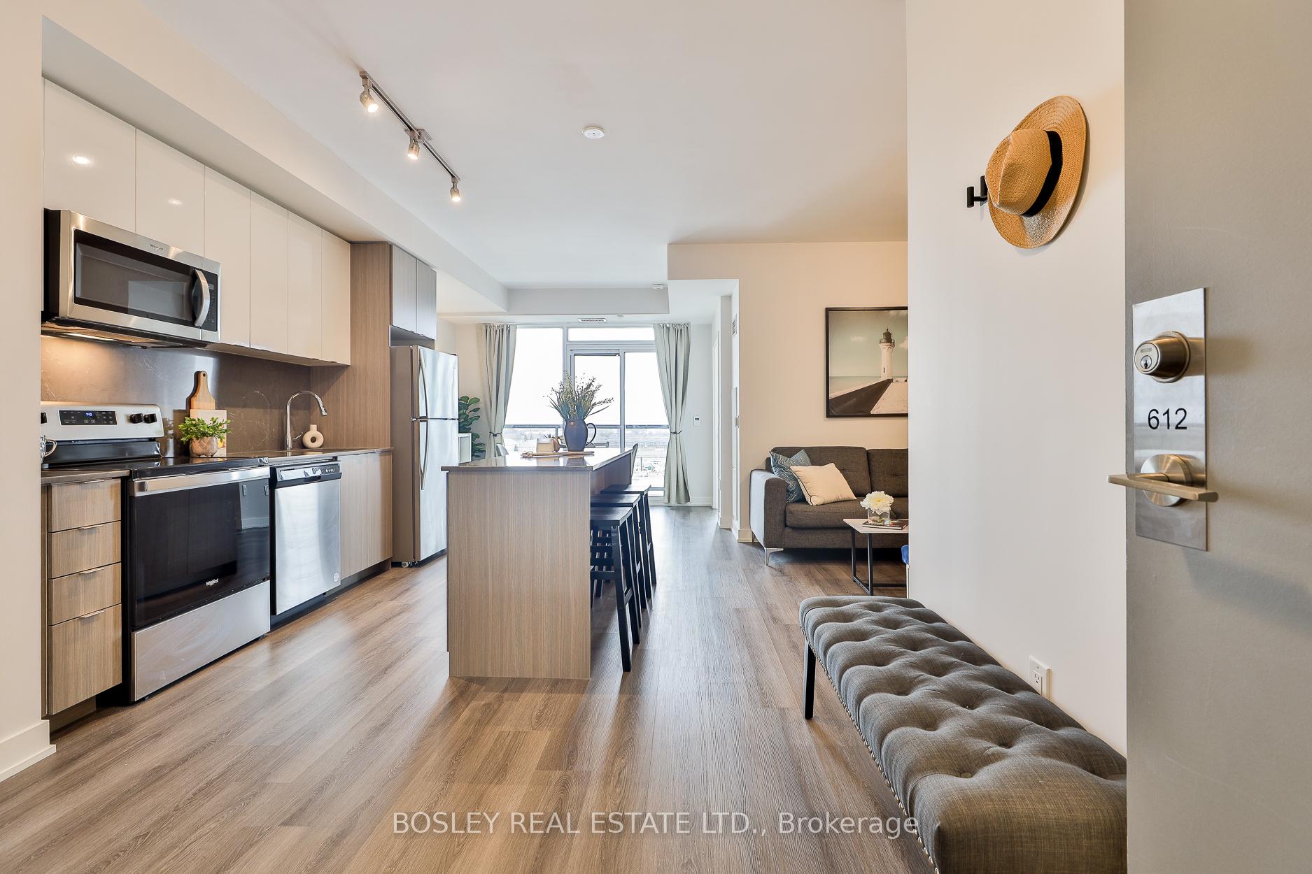 Front of Unit 612, 859 The Queensway