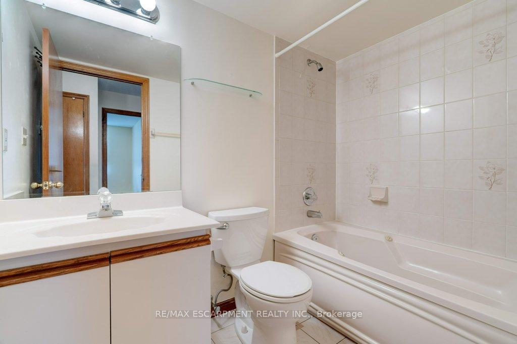 Photo 9 of Unit 408, 99 Donn Avenue, Hamilton, Stoney Creek — HOMEH