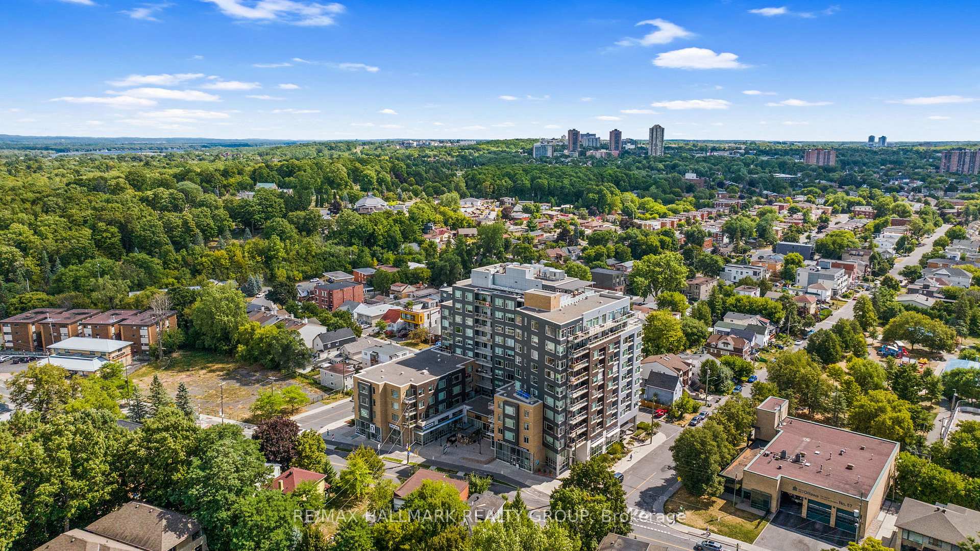 Photo 1 of Unit 401, 7 Marquette Avenue, Ottawa, Vanier — HOMEH