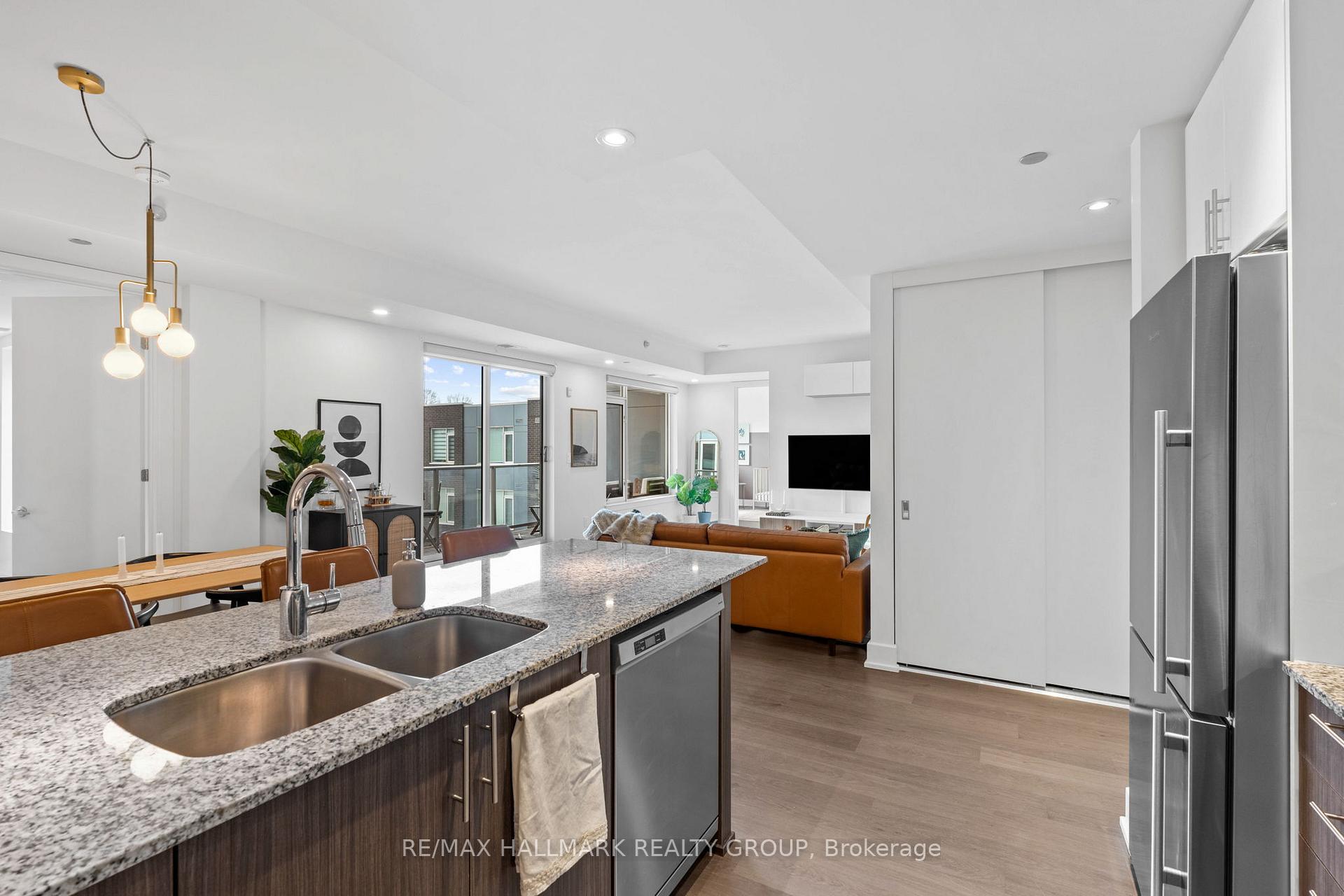 Photo 17 of Unit 401, 7 Marquette Avenue, Ottawa, Vanier — HOMEH