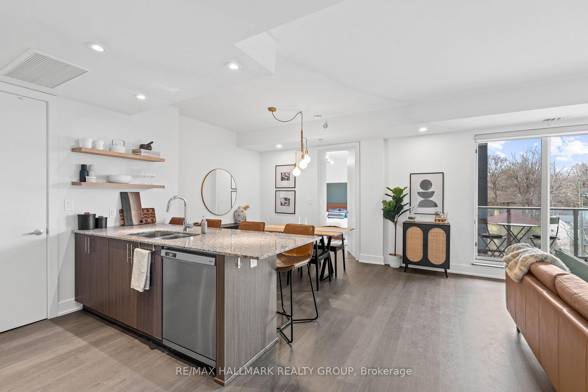 Photo 21 of Unit 401, 7 Marquette Avenue, Ottawa, Vanier — HOMEH