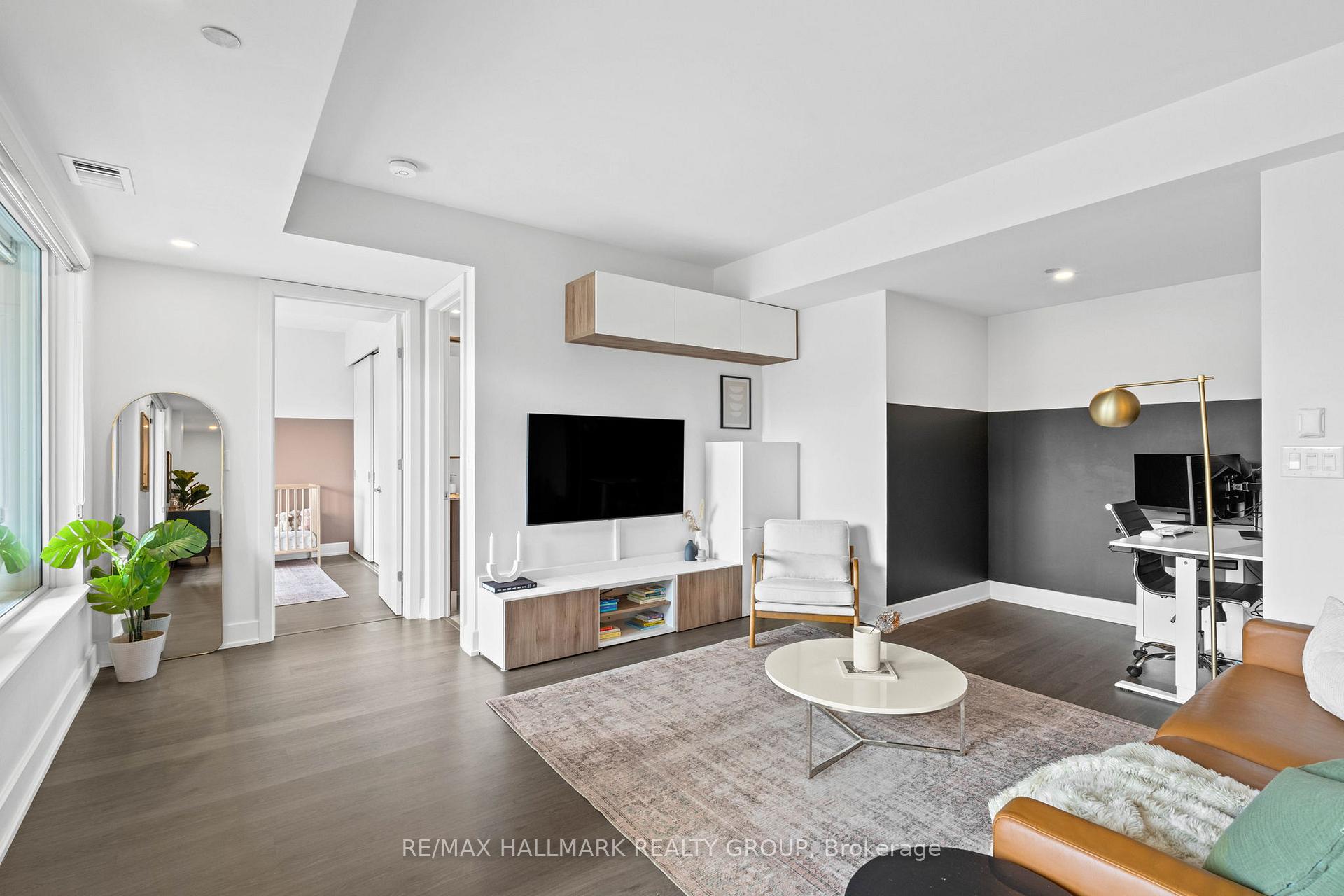 Photo 31 of Unit 401, 7 Marquette Avenue, Ottawa, Vanier — HOMEH
