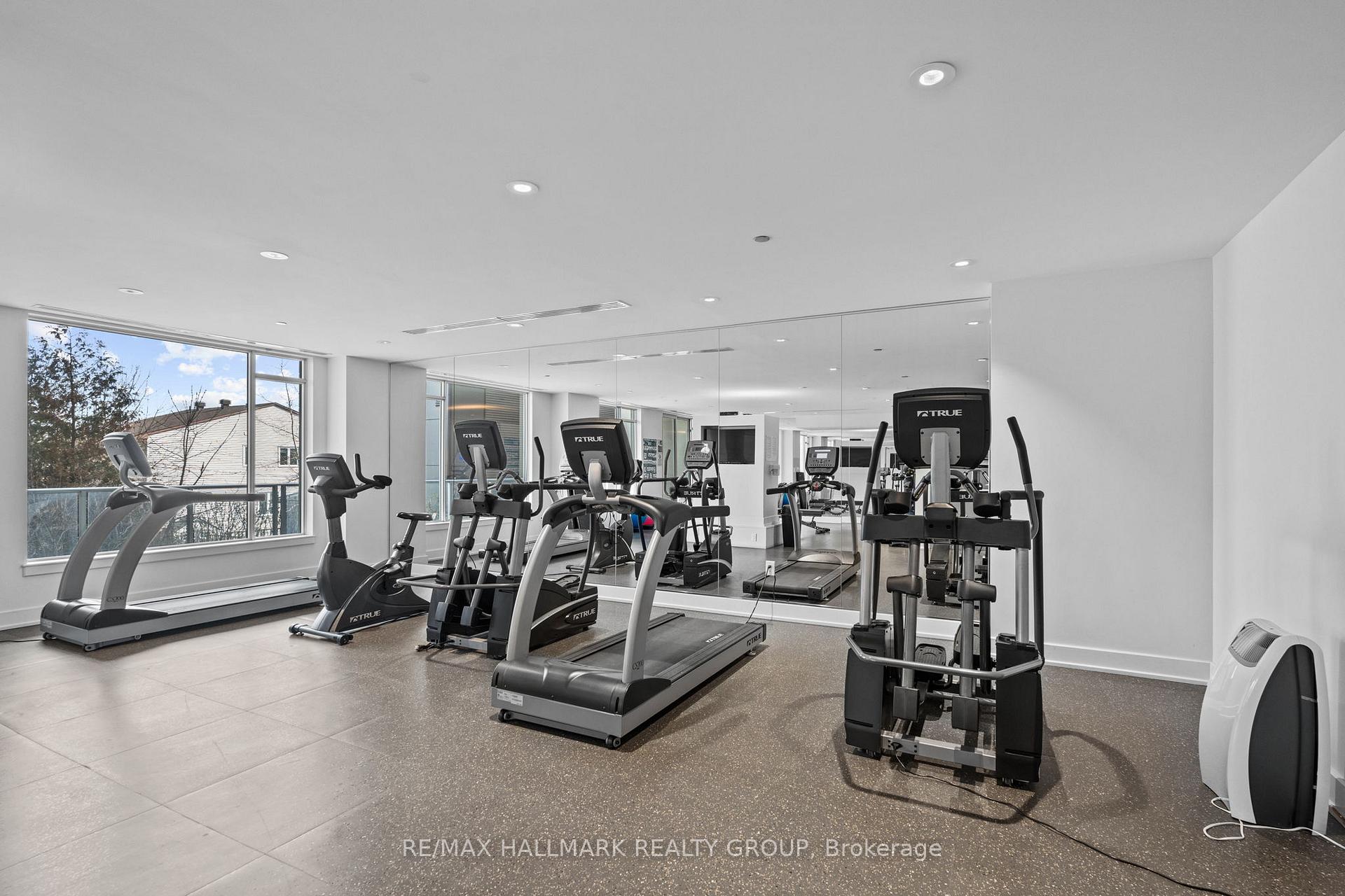 Photo 24 of Unit 401, 7 Marquette Avenue, Ottawa, Vanier — HOMEH