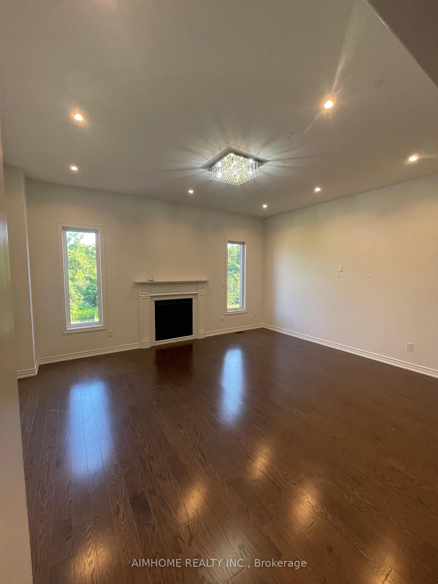 Photo 23 of 14 Warren Mcbride Crescent, Aurora, Rural Aurora — HOMEH