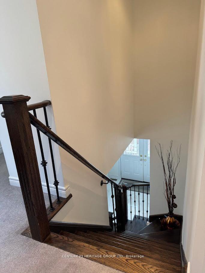 Photo 9 of Unit Main, 135 Black Maple Crescent, Vaughan, Patterson — HOMEH