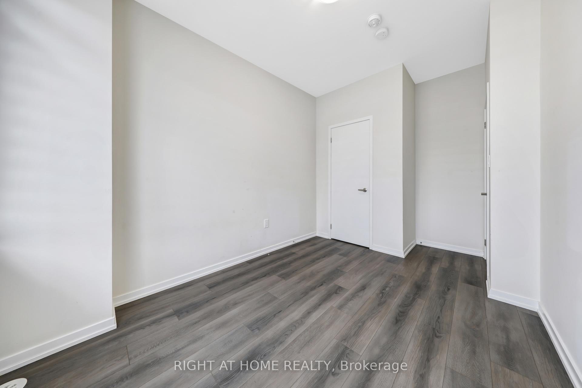 Photo 38 of 113 Crimson Forest Drive, Vaughan, Patterson — HOMEH