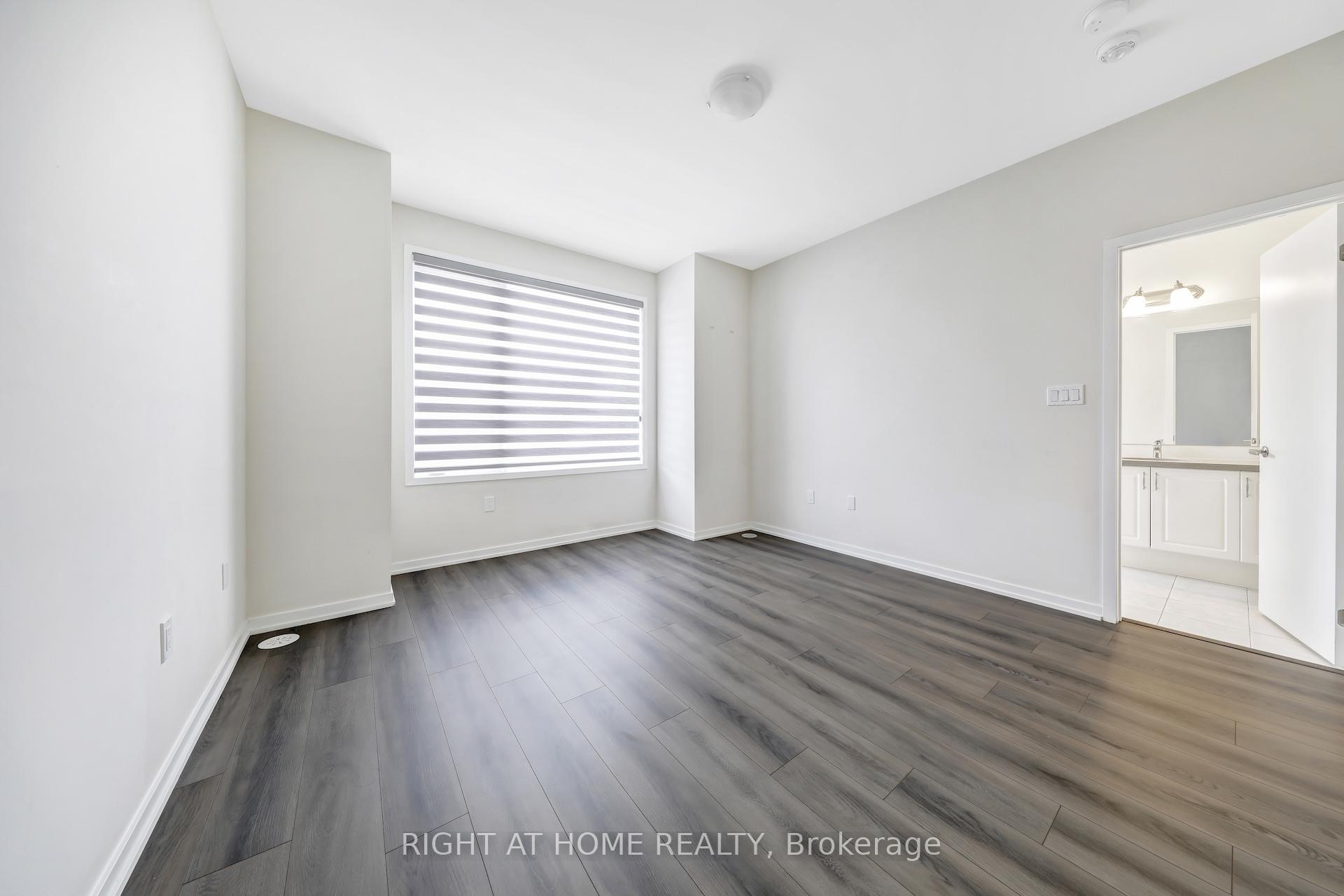 Photo 40 of 113 Crimson Forest Drive, Vaughan, Patterson — HOMEH