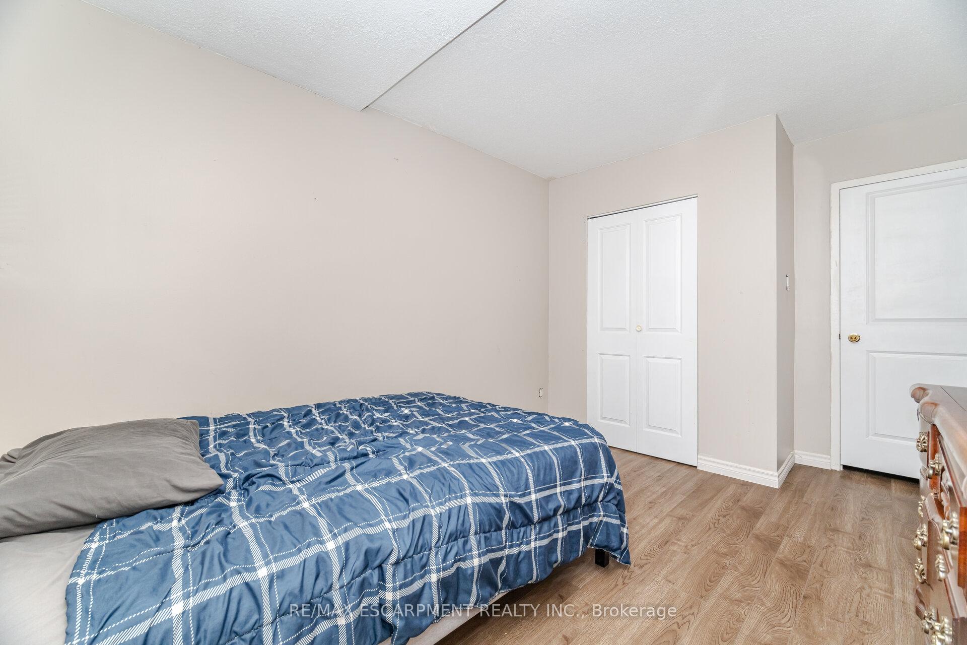 Photo 18 of Unit 14, 15 Albright Road, Hamilton, Vincent — HOMEH