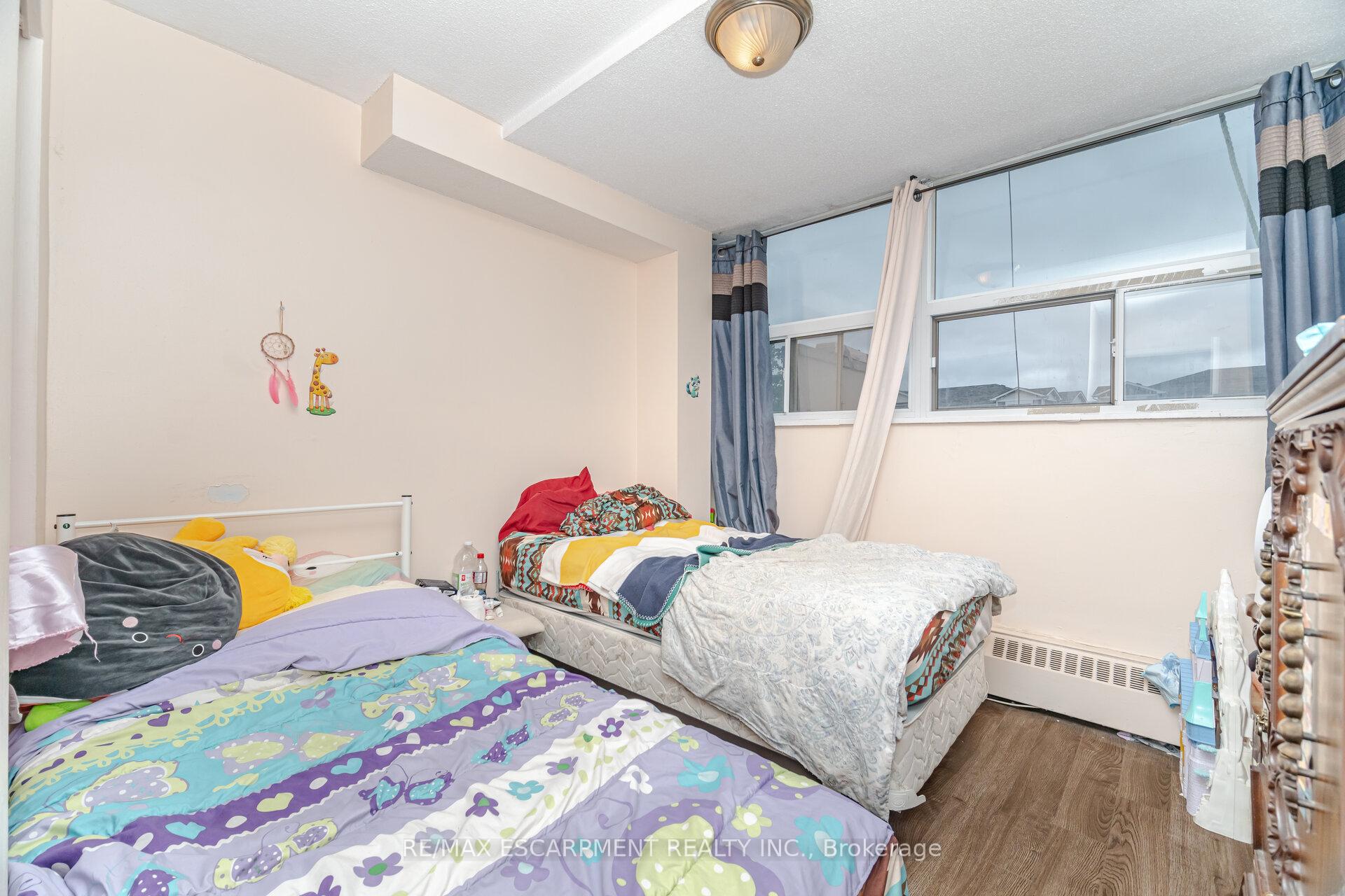 Photo 20 of Unit 14, 15 Albright Road, Hamilton, Vincent — HOMEH