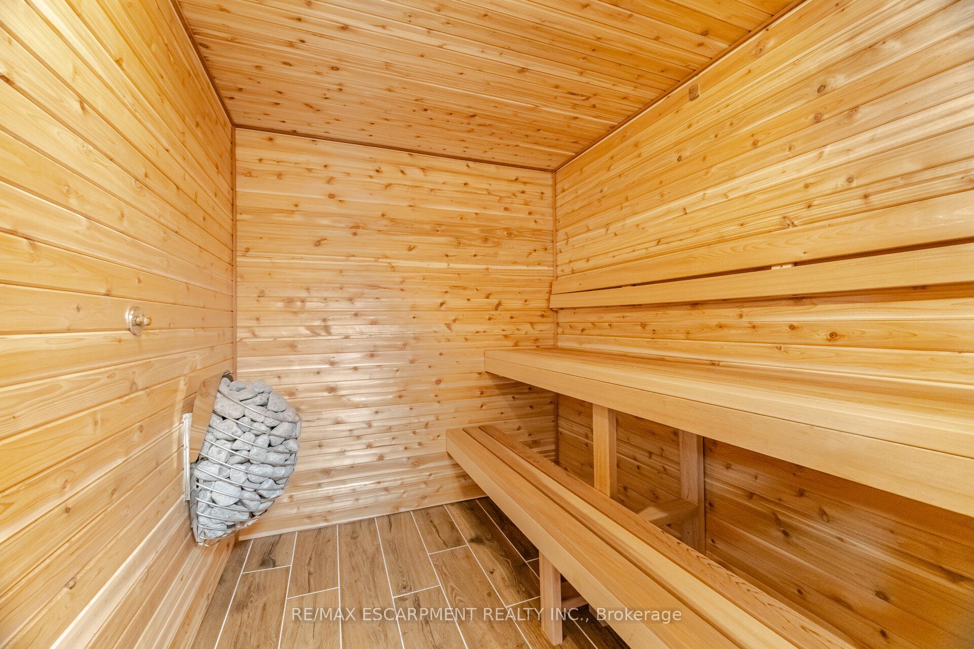 Photo 38 of Unit 14, 15 Albright Road, Hamilton, Vincent — HOMEH