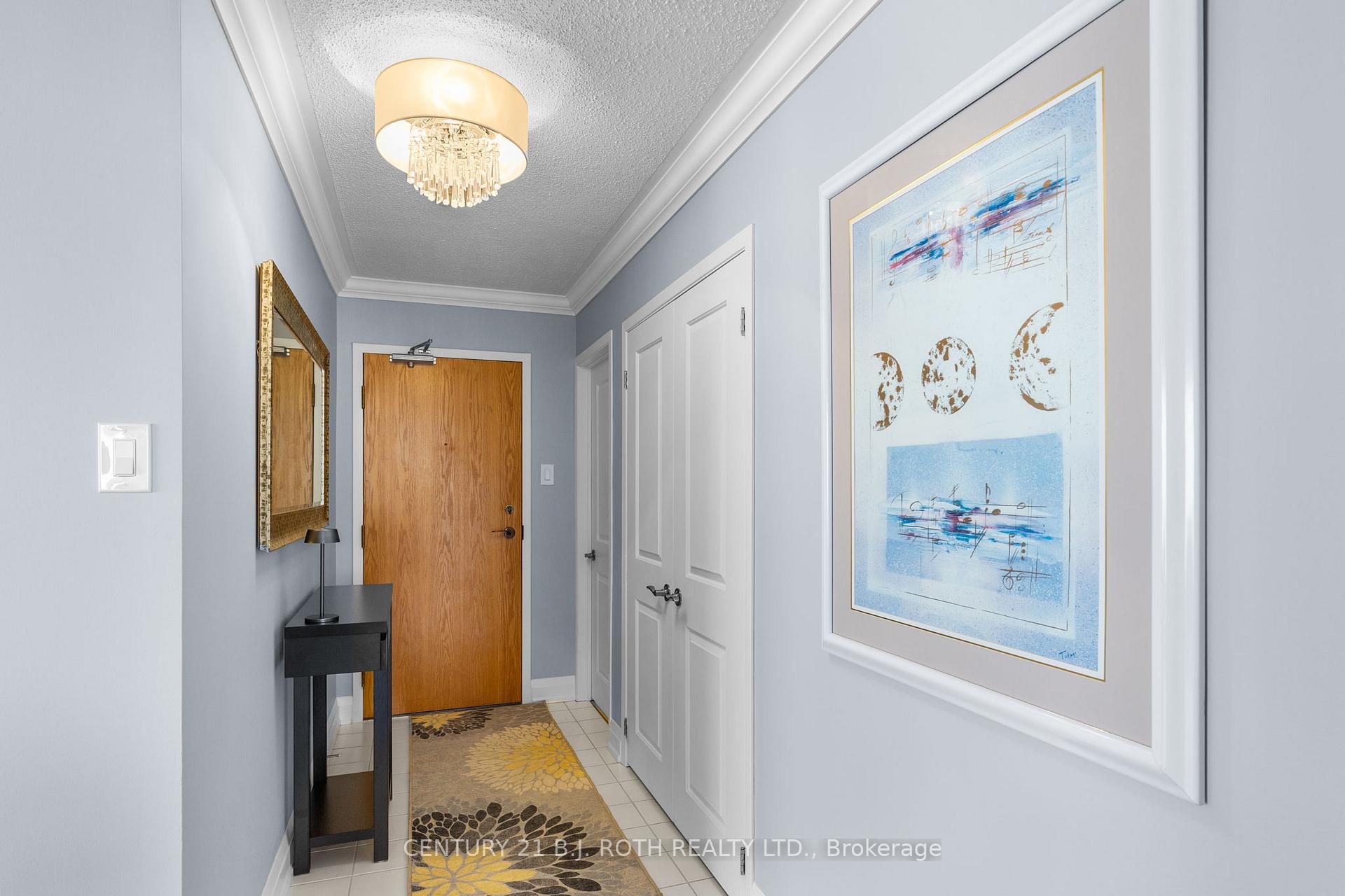 Photo 3 of Unit 808, 65 Ellen Street, Barrie, Lakeshore — HOMEH