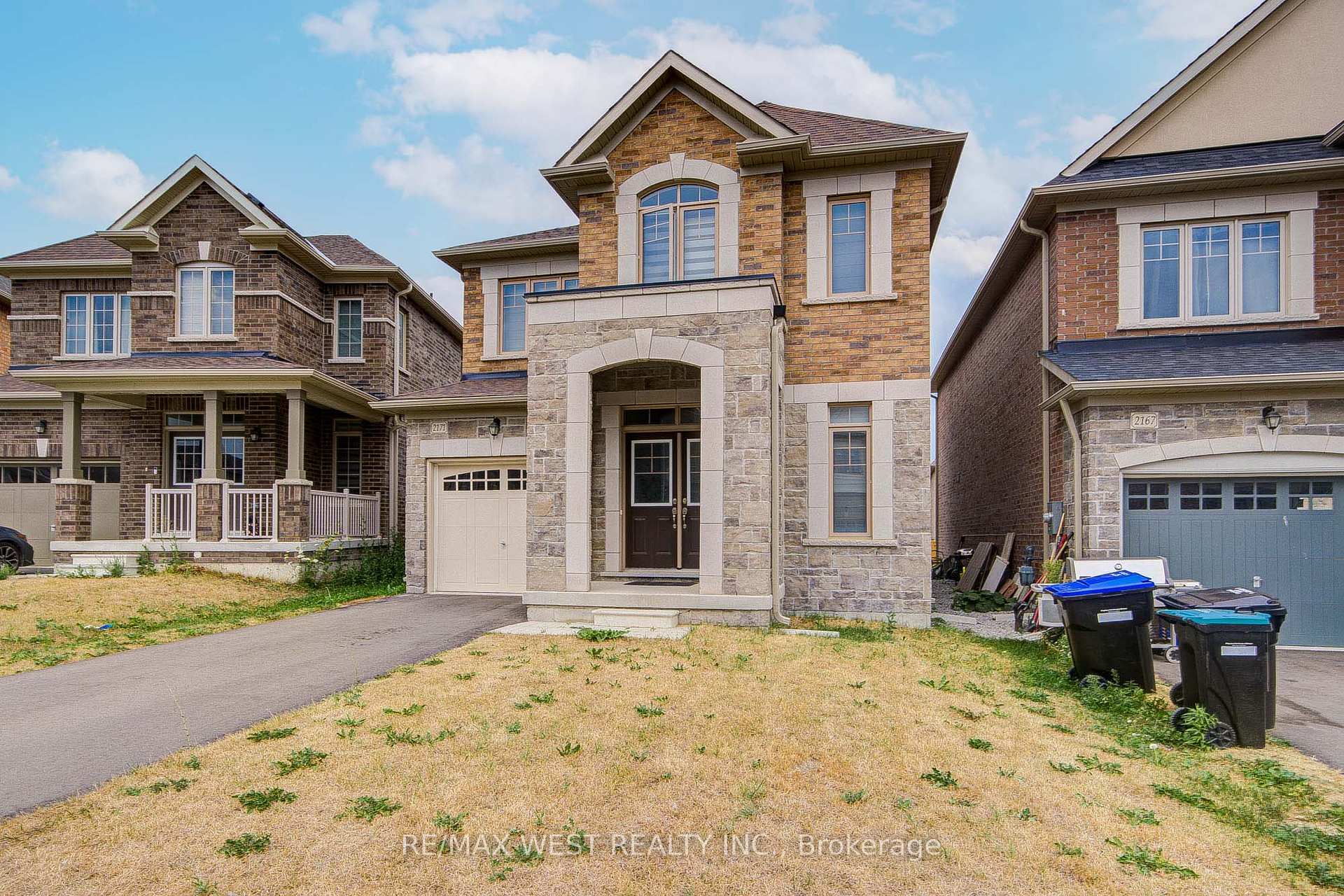 Photo 5 of 2171 Grainger Loop, Innisfil, Alcona — HOMEH