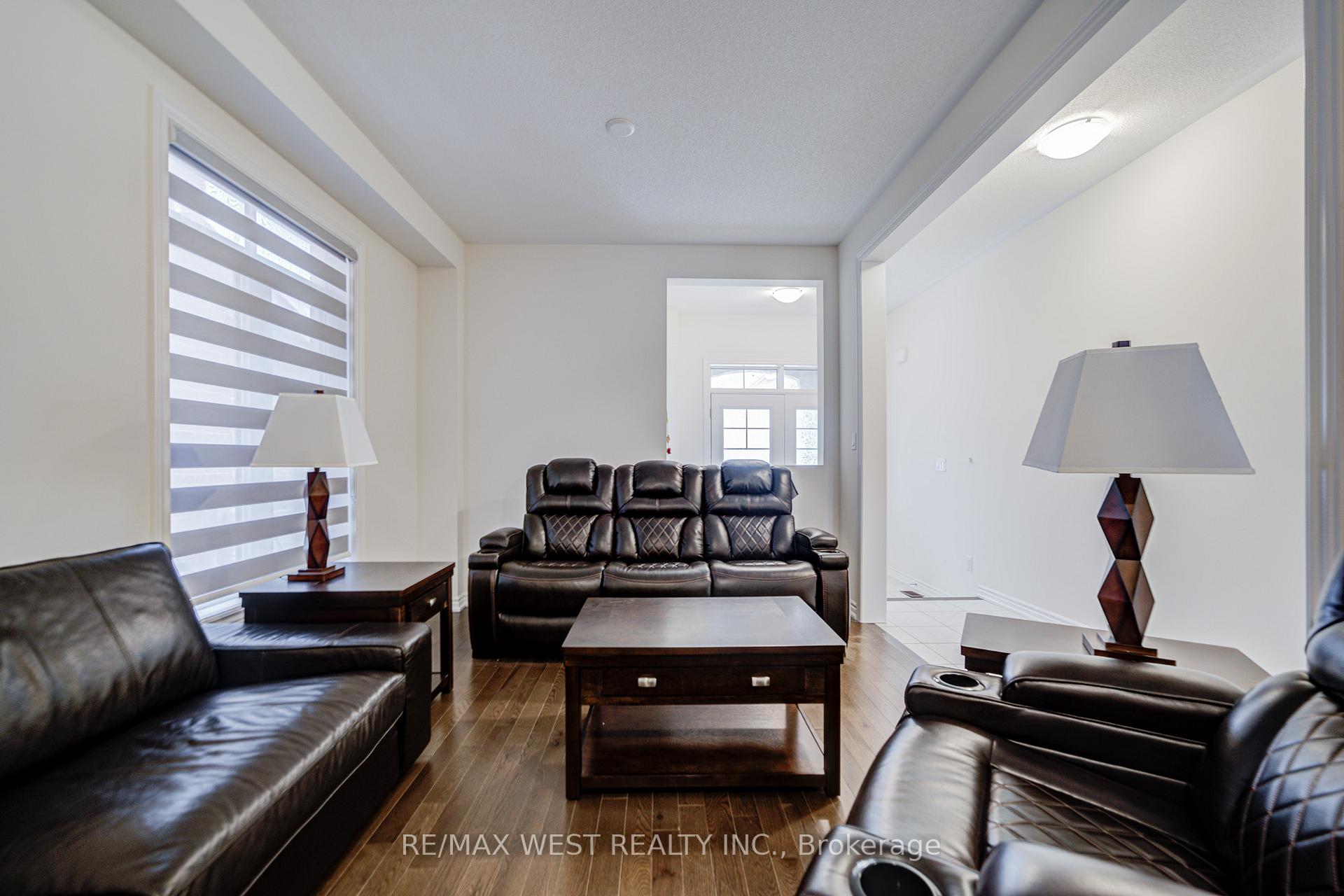 Photo 9 of 2171 Grainger Loop, Innisfil, Alcona — HOMEH
