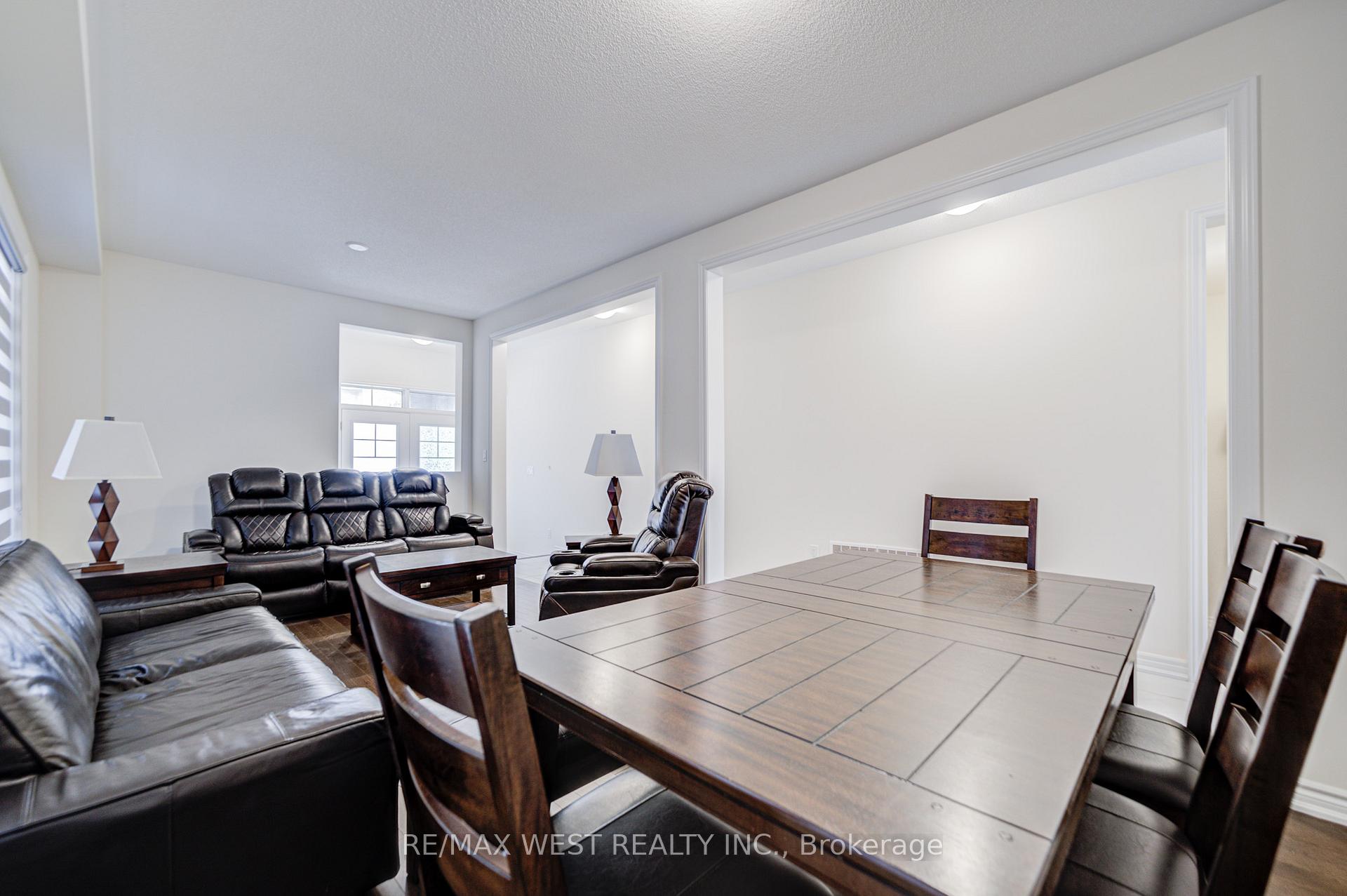 Photo 7 of 2171 Grainger Loop, Innisfil, Alcona — HOMEH