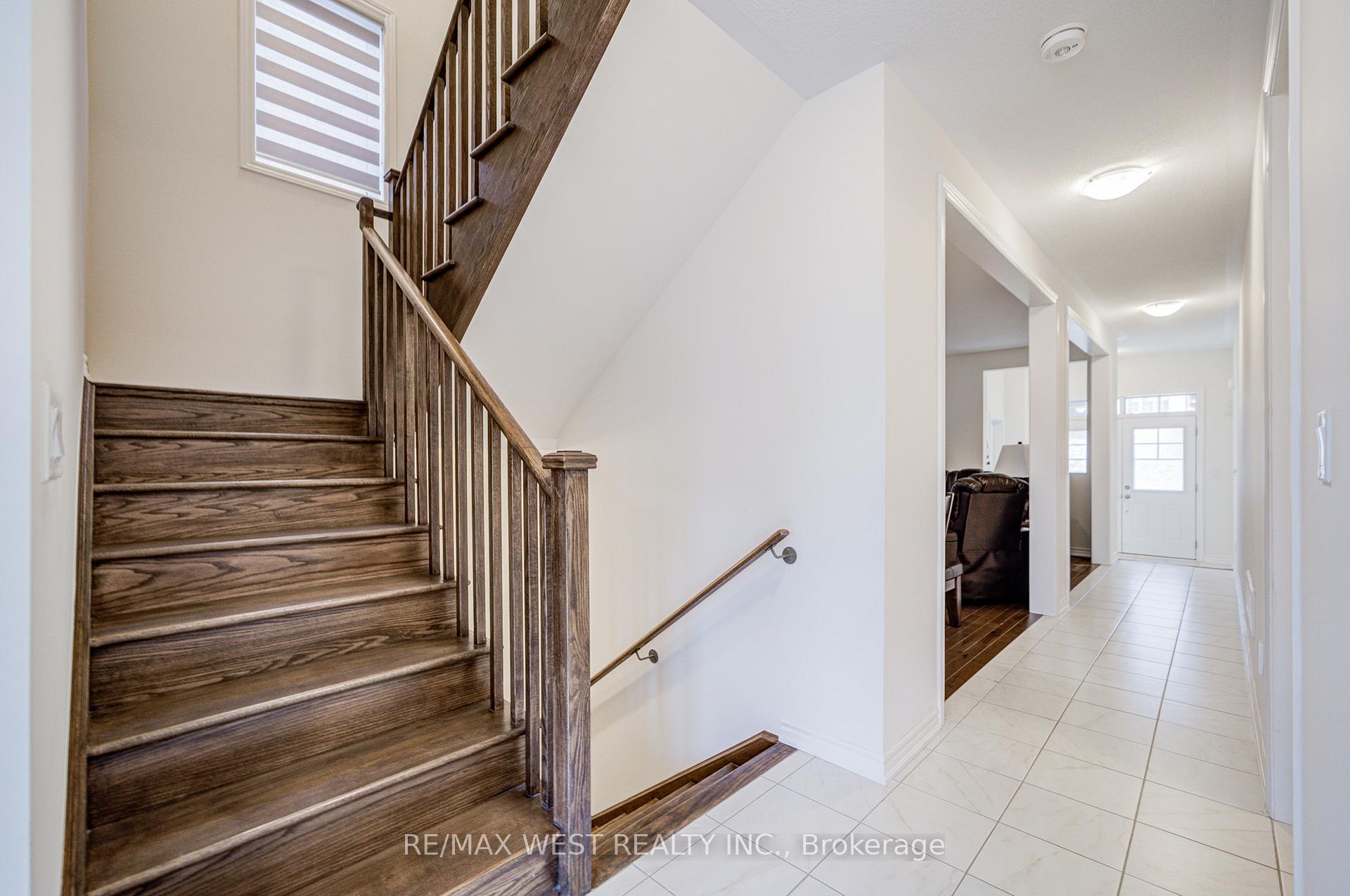 Photo 41 of 2171 Grainger Loop, Innisfil, Alcona — HOMEH