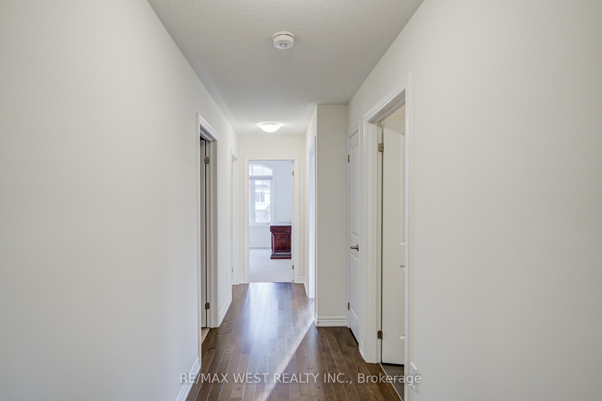 Photo 16 of 2171 Grainger Loop, Innisfil, Alcona — HOMEH