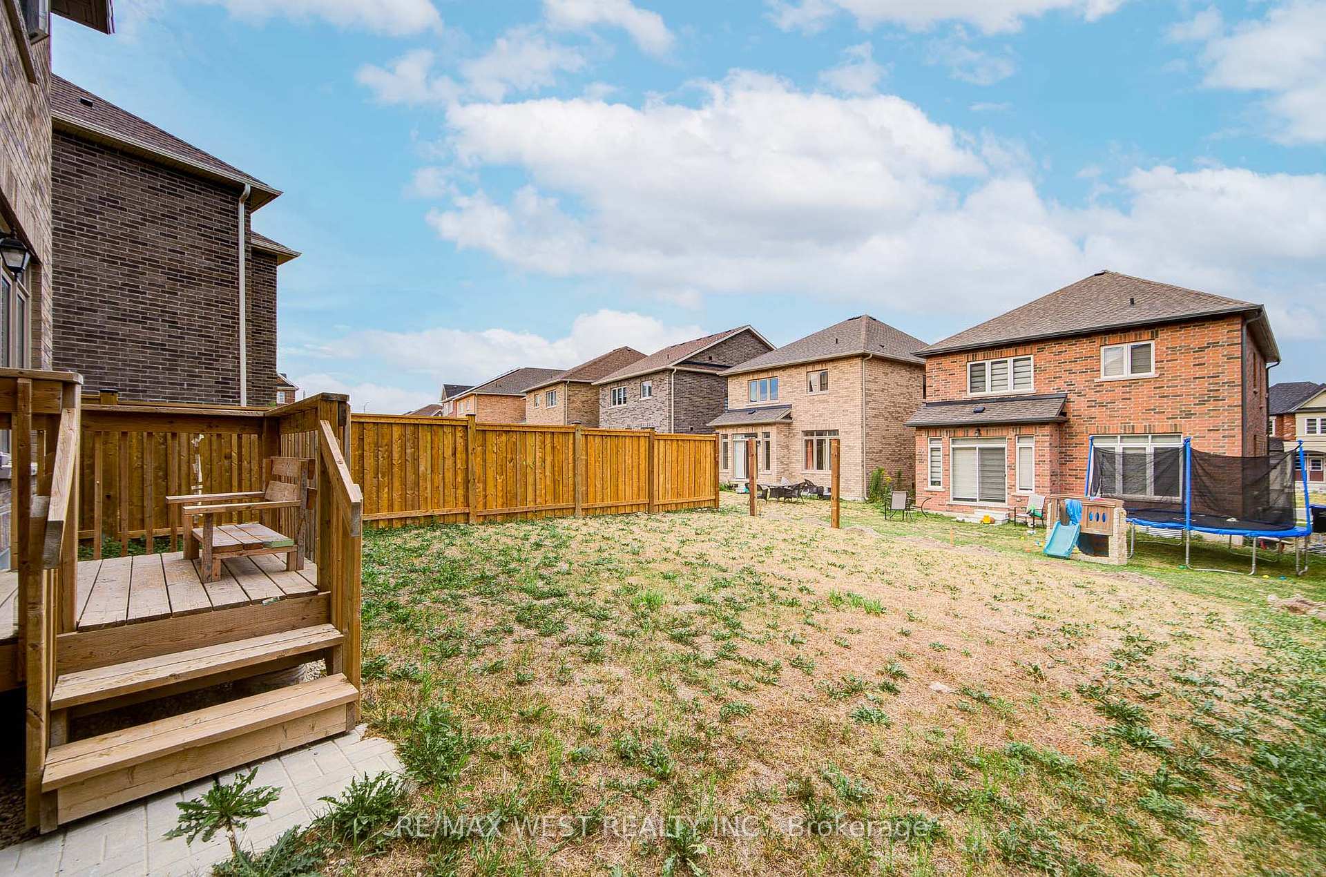 Photo 32 of 2171 Grainger Loop, Innisfil, Alcona — HOMEH