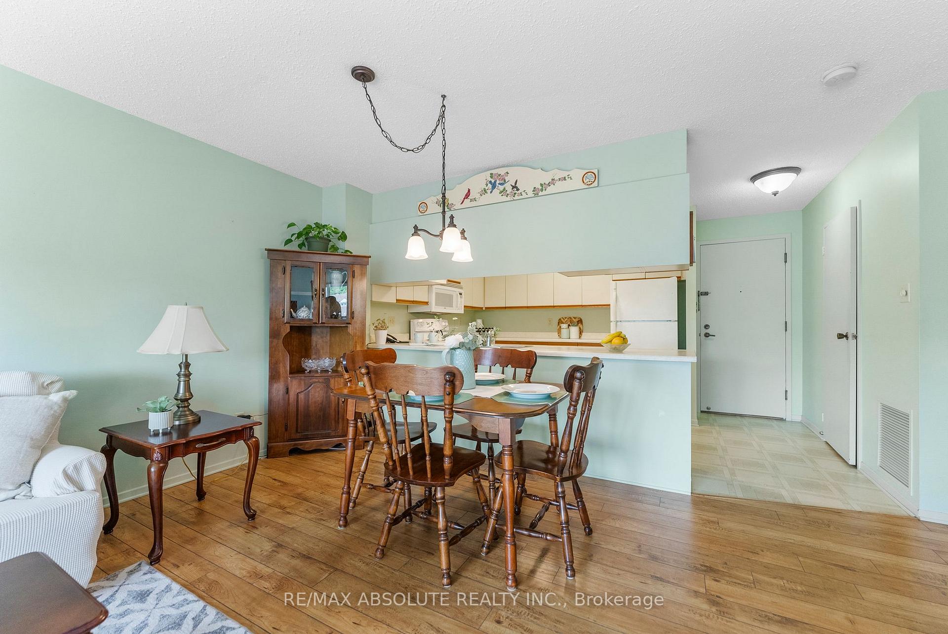 Photo 13 of Unit 301, 124 Daniel Street, Arnprior — HOMEH