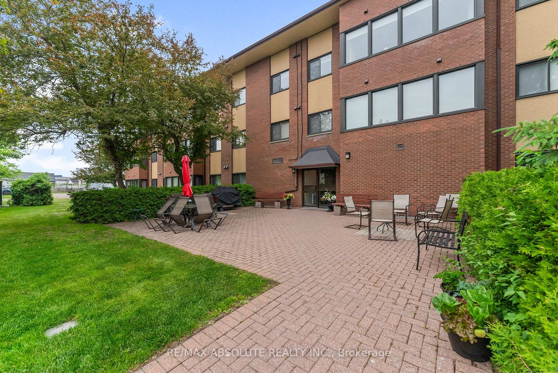 Photo 17 of Unit 301, 124 Daniel Street, Arnprior — HOMEH
