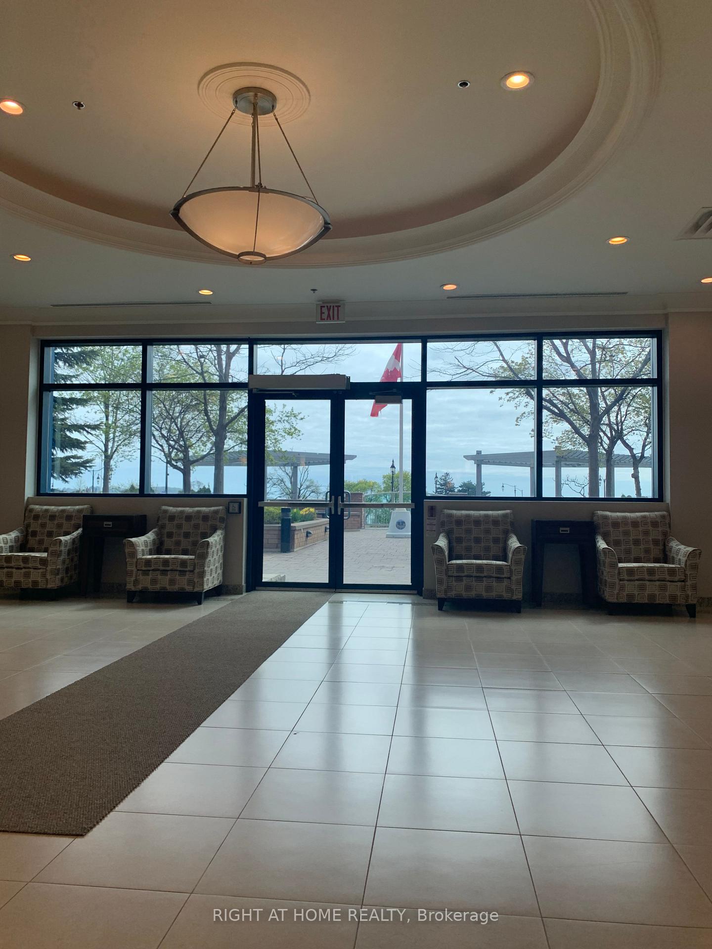 Photo 5 of Unit 504, 37 Ellen Street, Barrie, Lakeshore — HOMEH