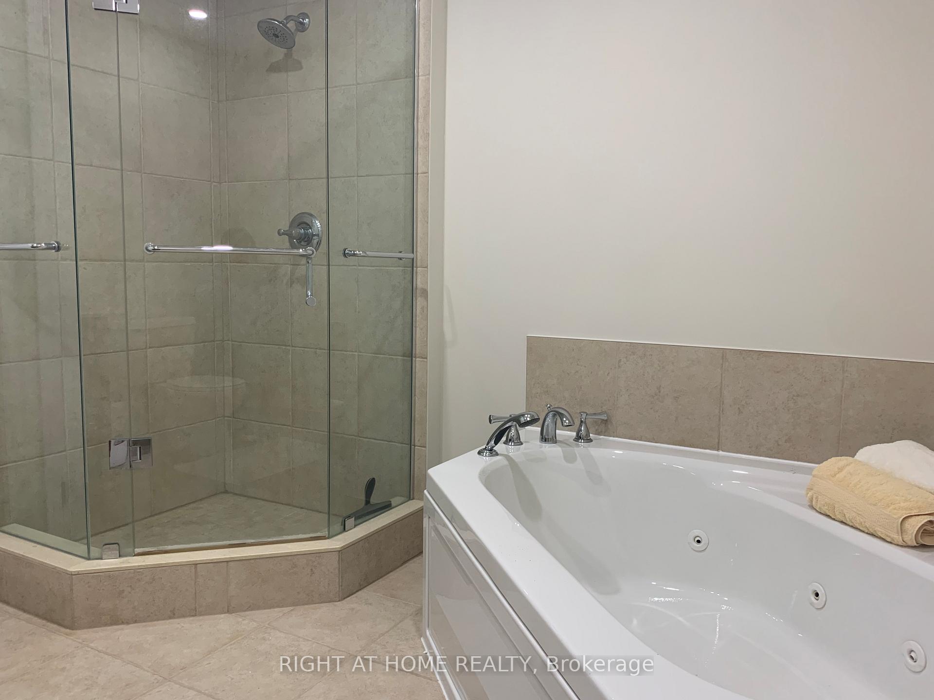 Photo 40 of Unit 504, 37 Ellen Street, Barrie, Lakeshore — HOMEH