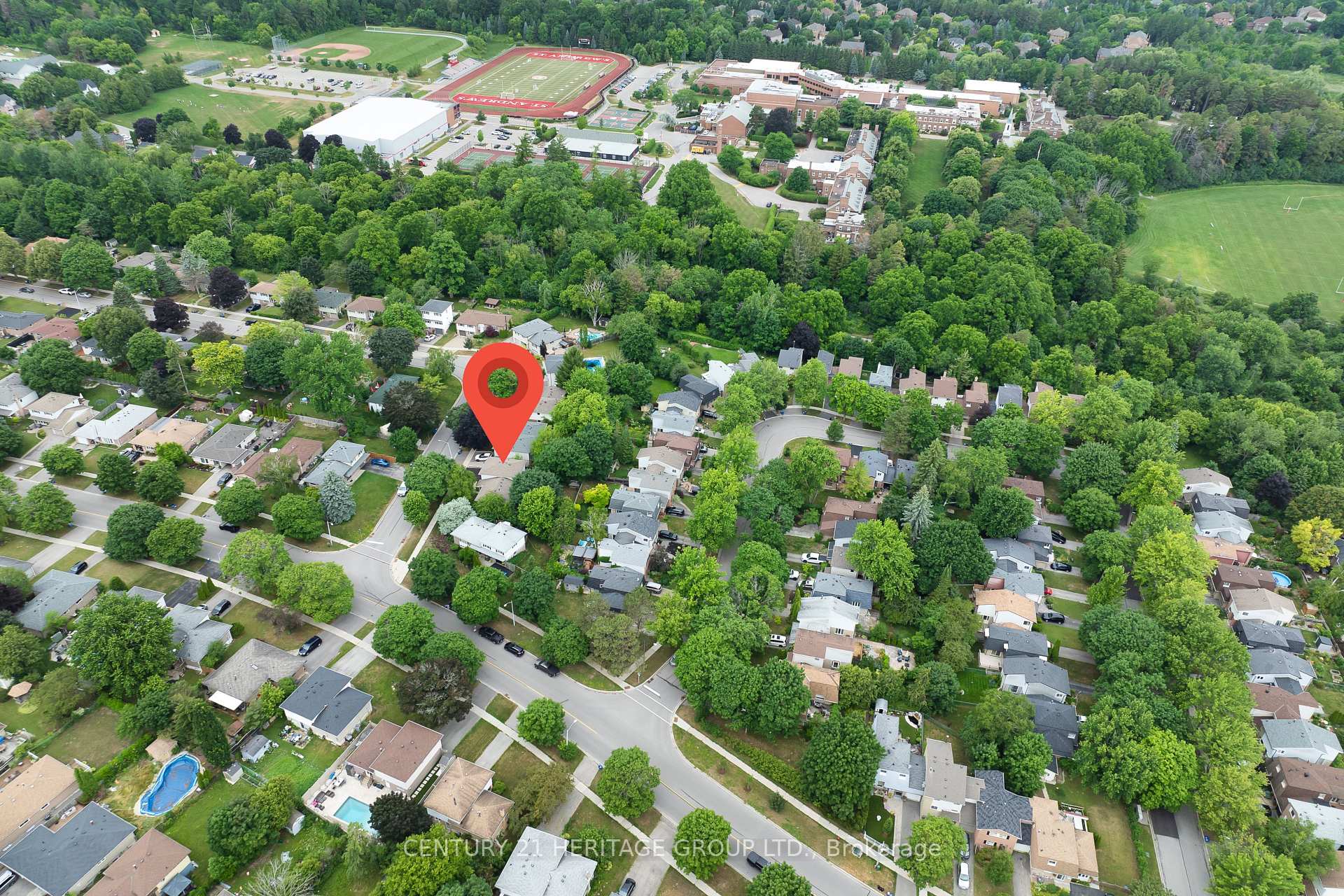 Photo 16 of 2 Hill Drive, Aurora, Hills of St Andrew — HOMEH
