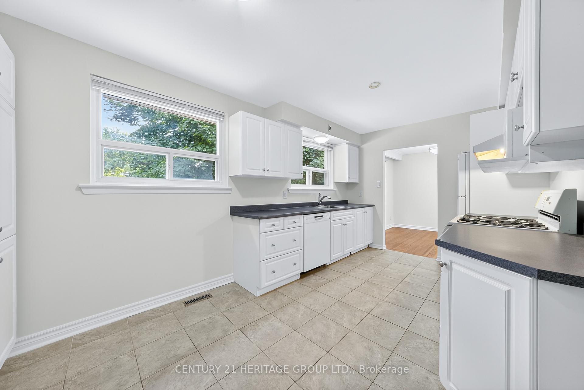 Photo 22 of 2 Hill Drive, Aurora, Hills of St Andrew — HOMEH