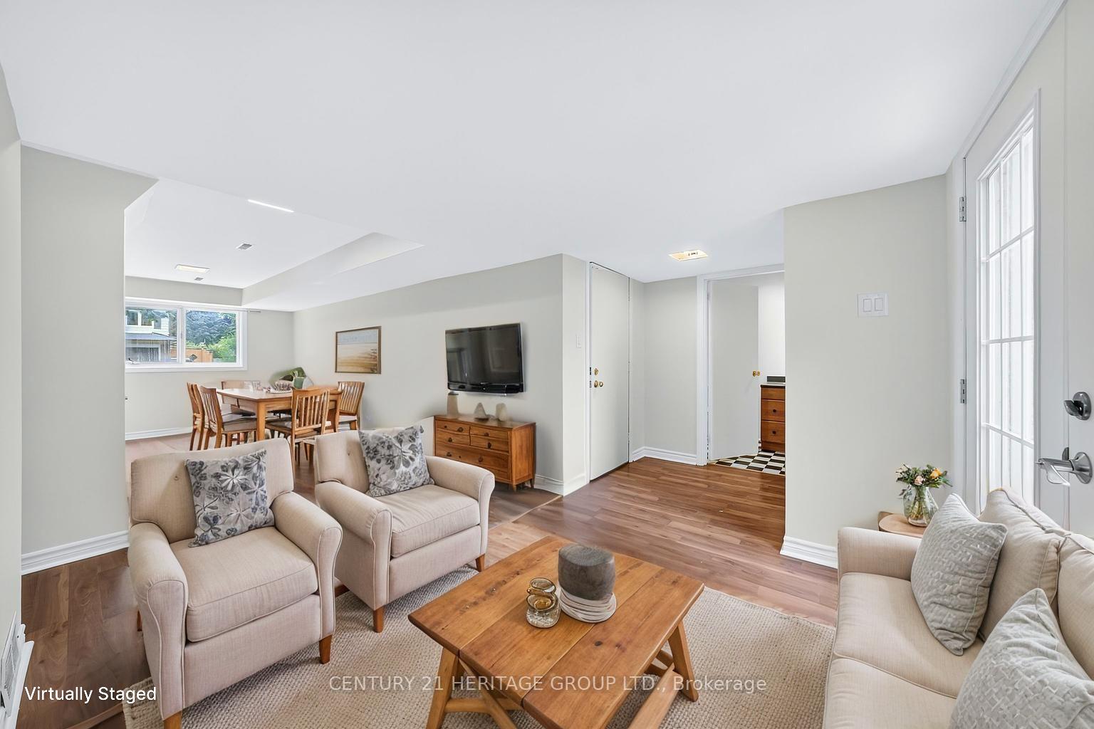 Photo 10 of 2 Hill Drive, Aurora, Hills of St Andrew — HOMEH