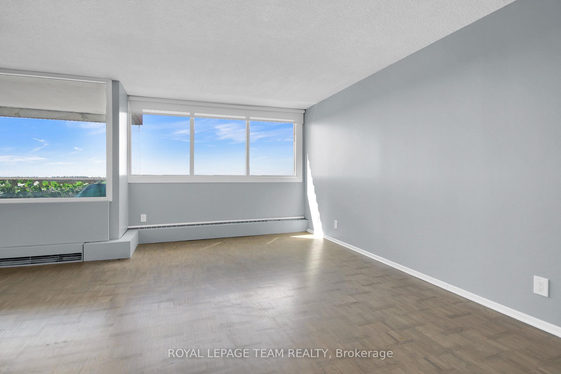 Photo 4 of Unit 1608, 3360 Southgate Road, Ottawa, South Keys — HOMEH