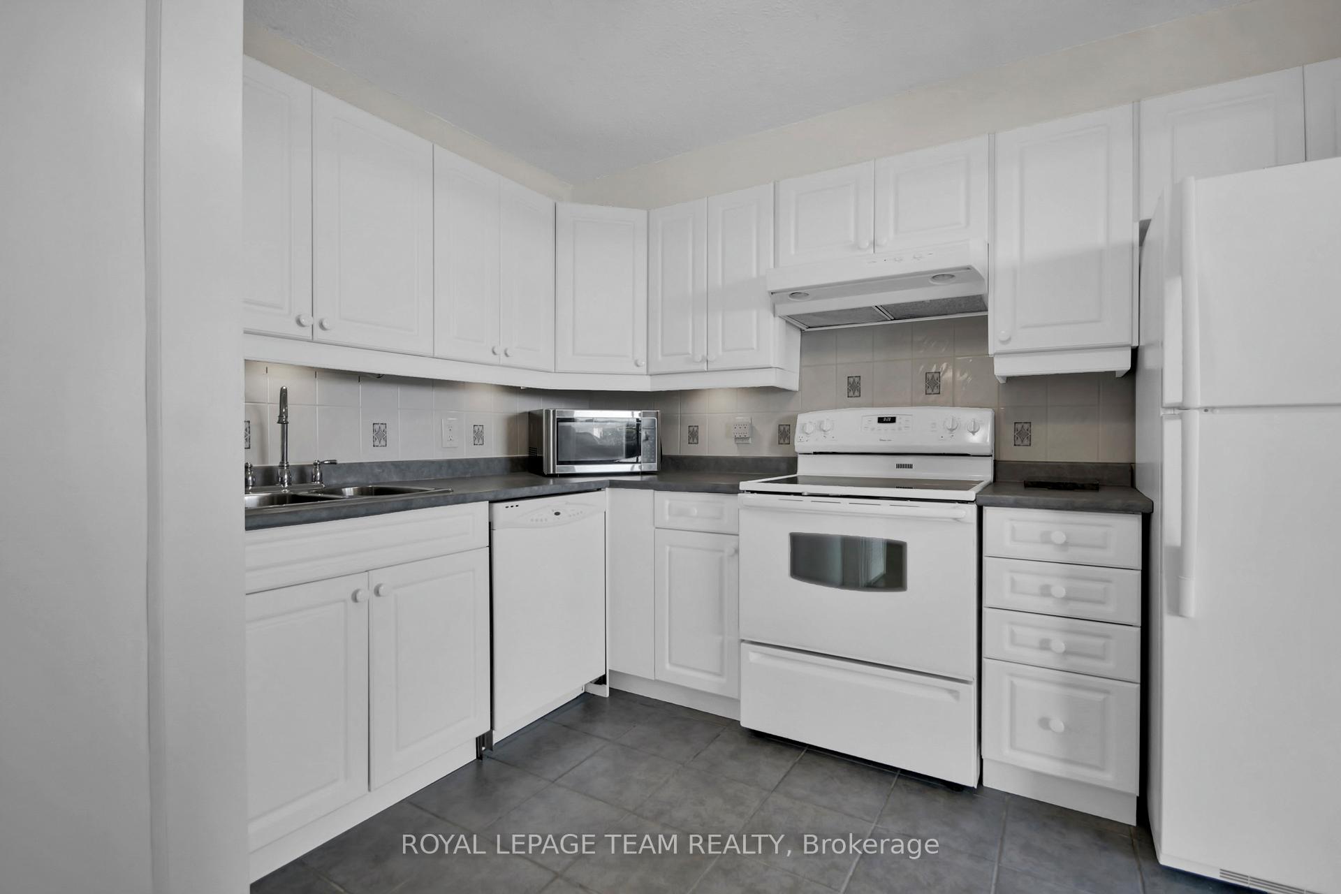 Photo 13 of Unit 1608, 3360 Southgate Road, Ottawa, South Keys — HOMEH