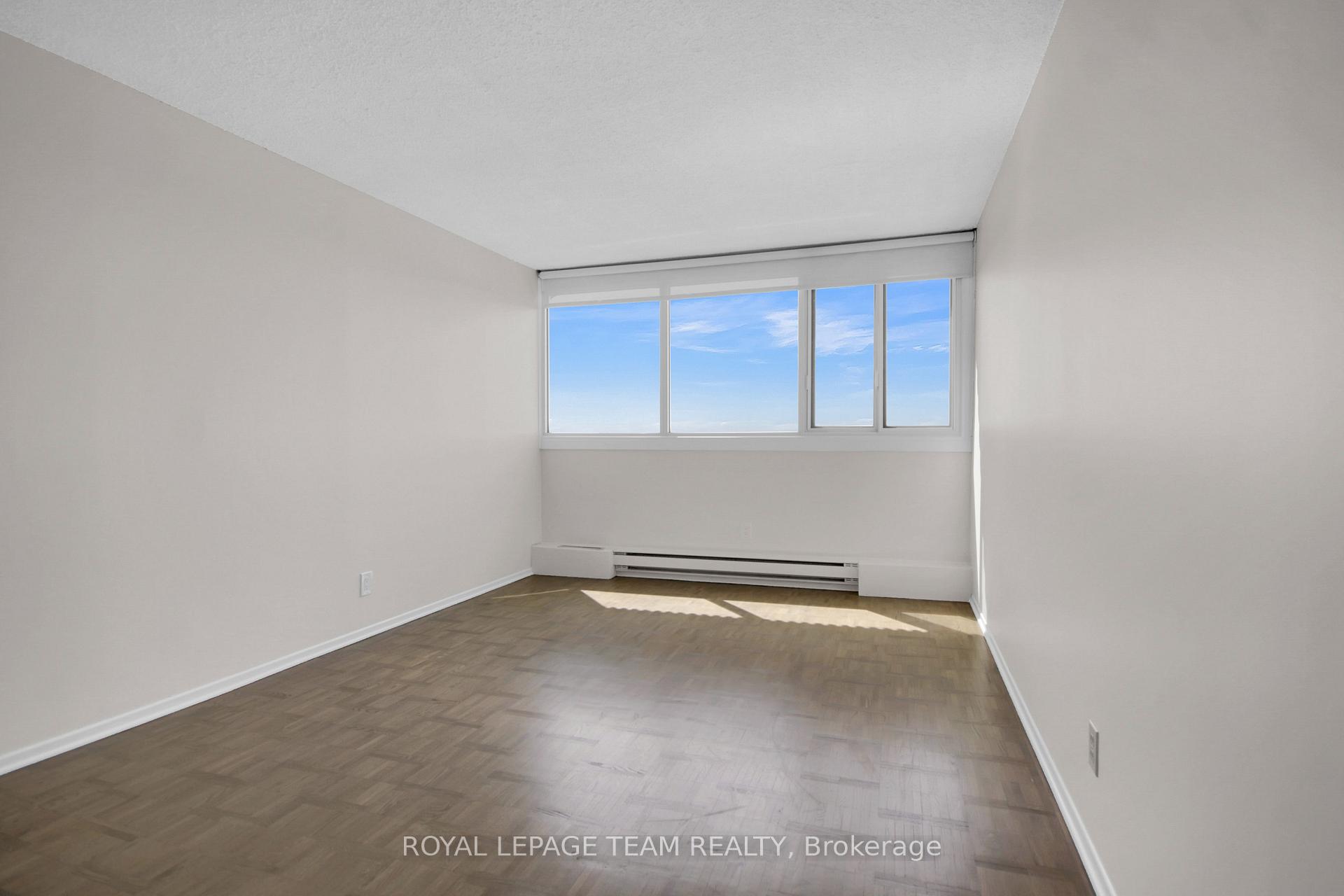 Photo 9 of Unit 1608, 3360 Southgate Road, Ottawa, South Keys — HOMEH